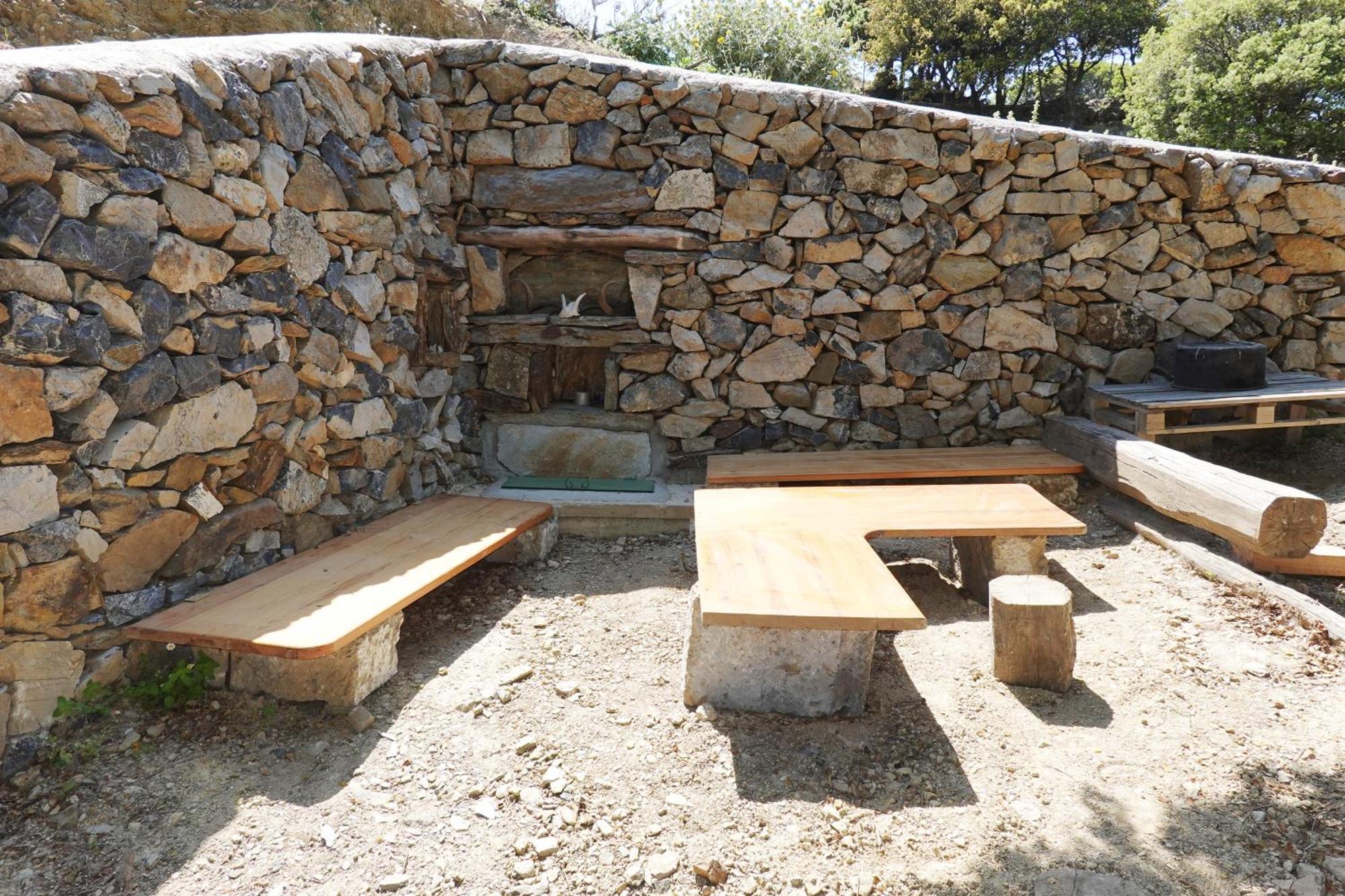 Farm stay Refuge Skyros