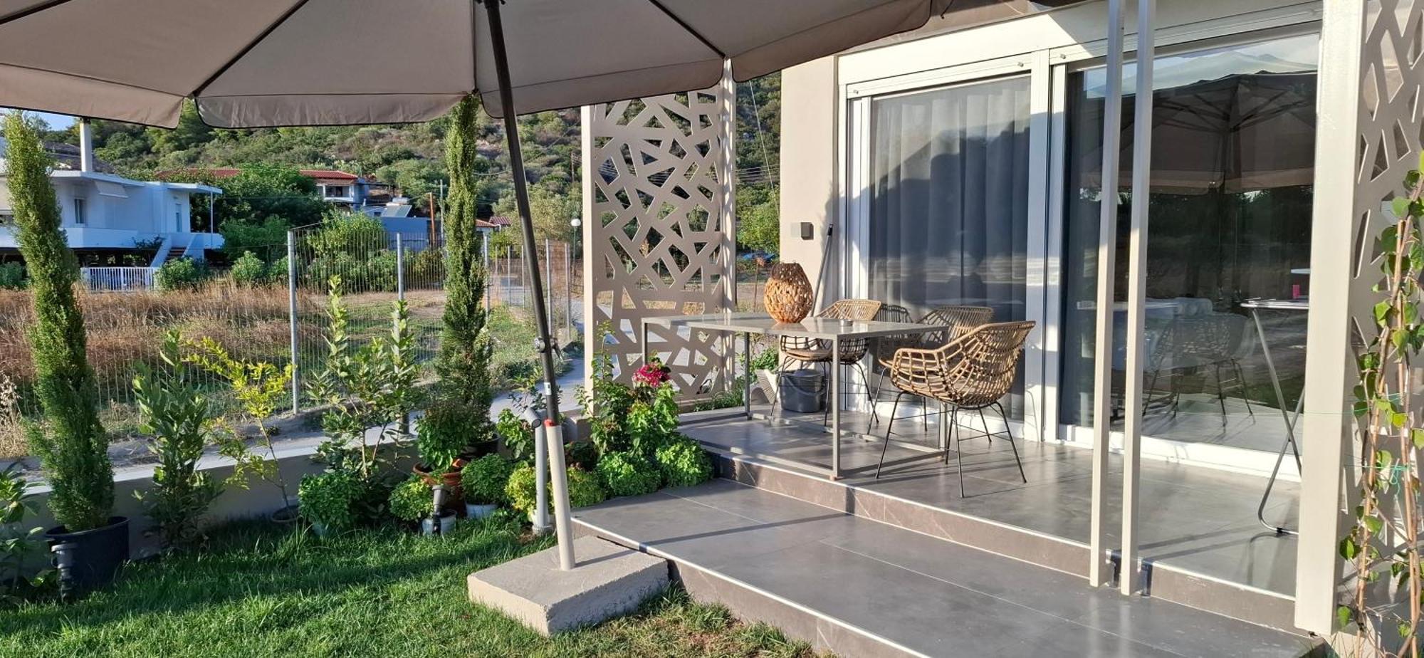 Amadeus Golden Villa *