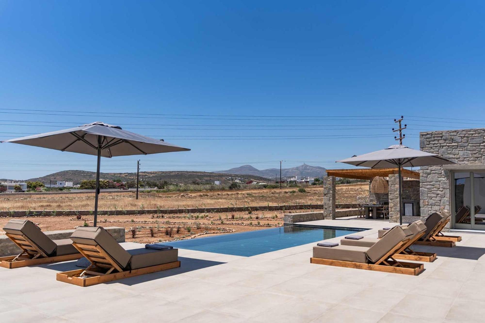 Villa Phoenix With Private Pool & Sea Views Near Naousa