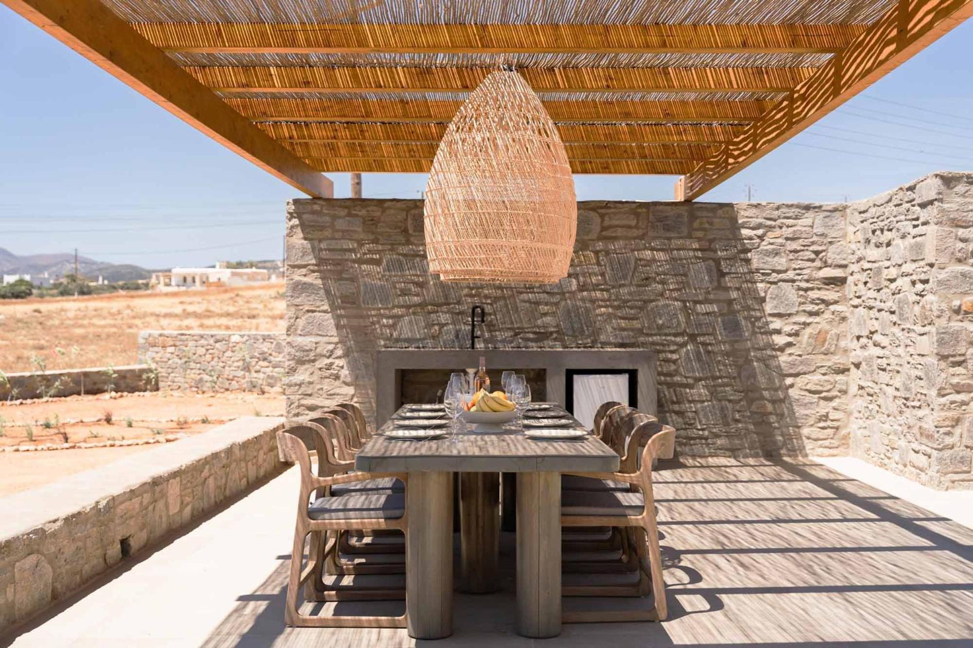 Villa Phoenix With Private Pool & Sea Views Near Naousa *