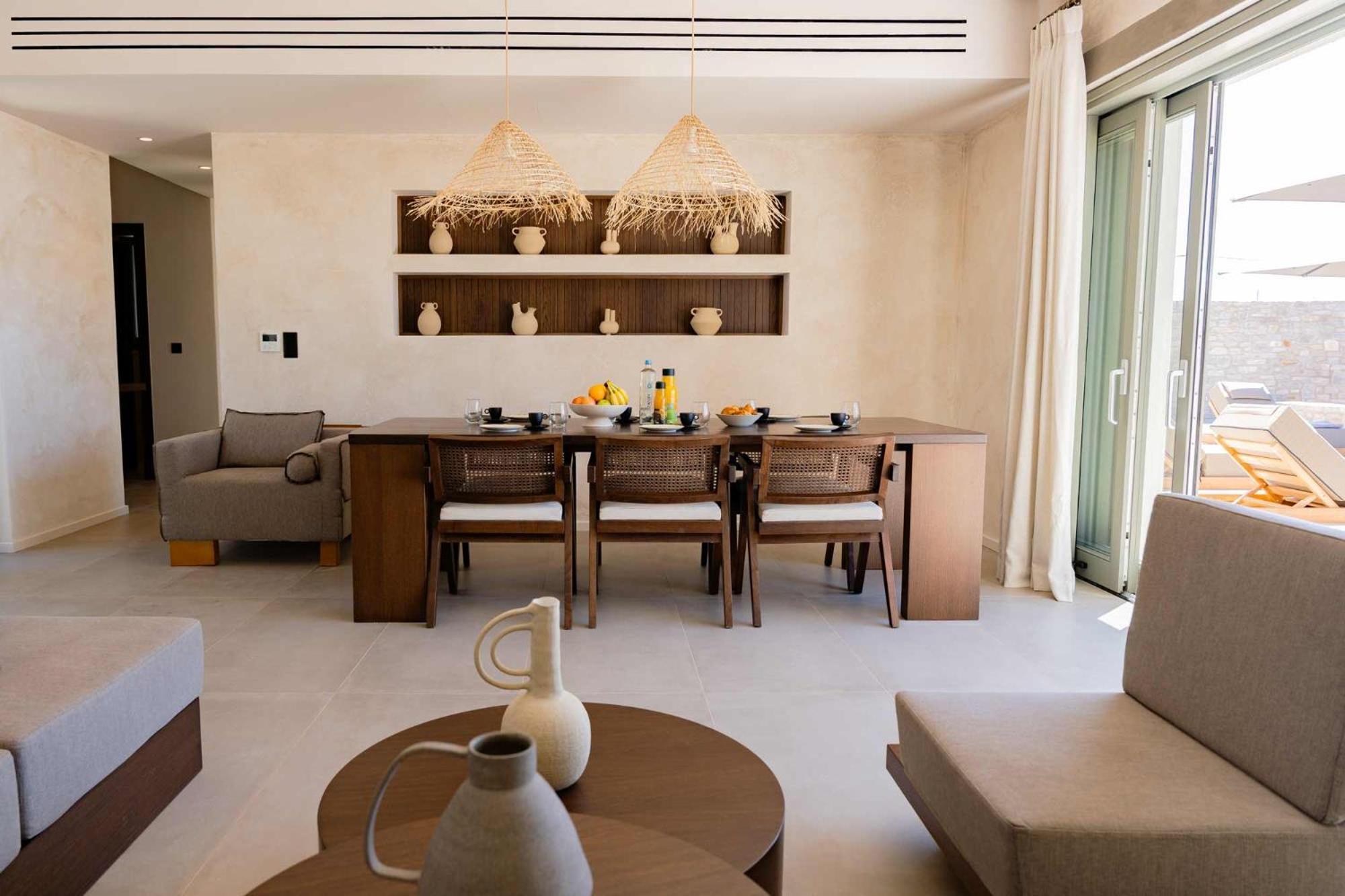 Phoenix With Private Pool & Sea Views Near Naousa Villa
