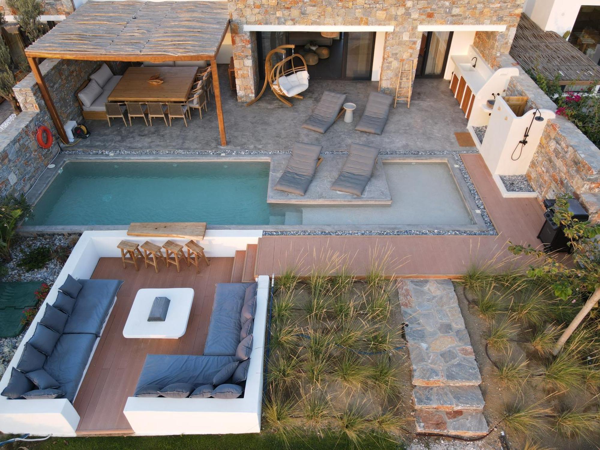 Villa Mikri Vigla With Private Swimming Pool