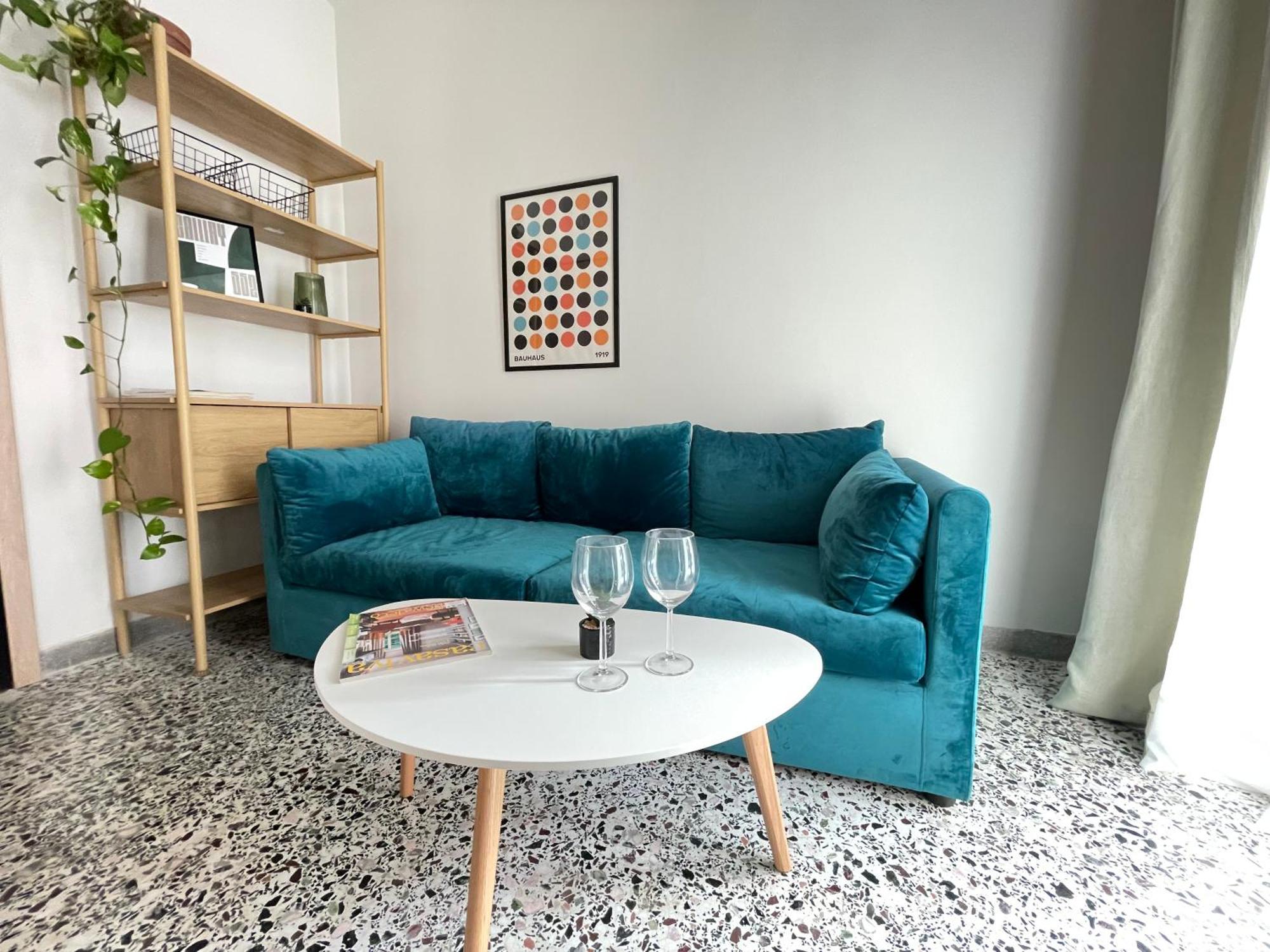 19 Living Apartment