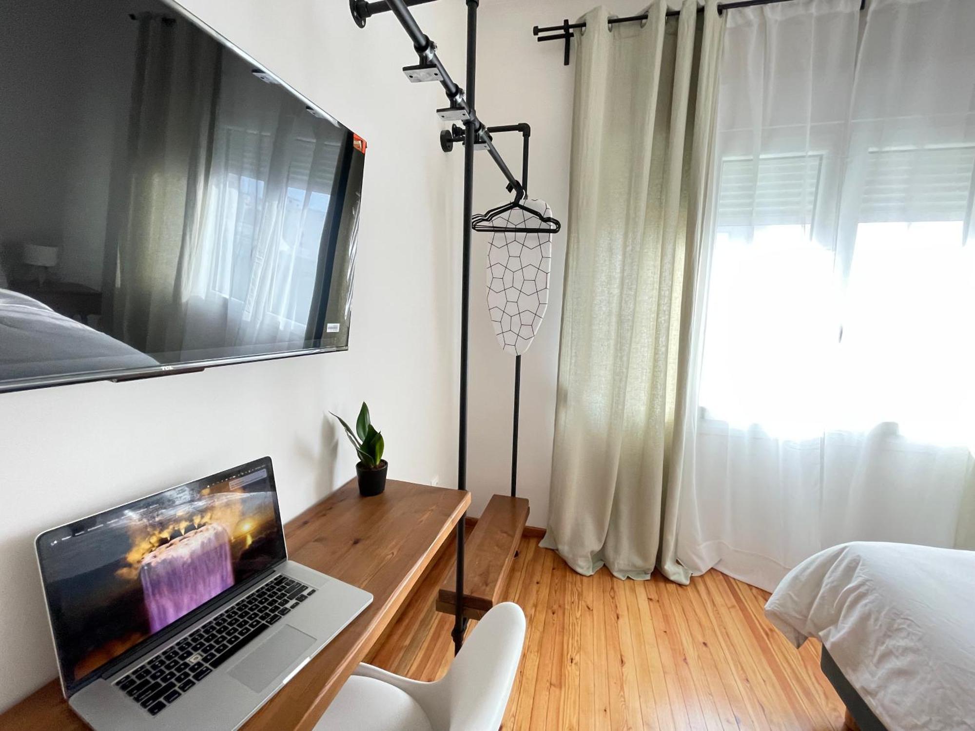 19 Living Apartment
