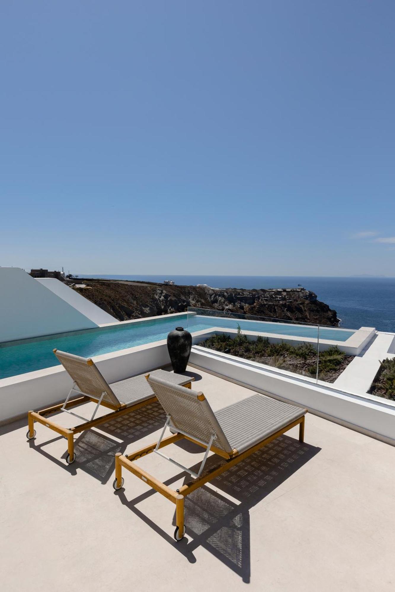 Omna Caldera Aparthotel