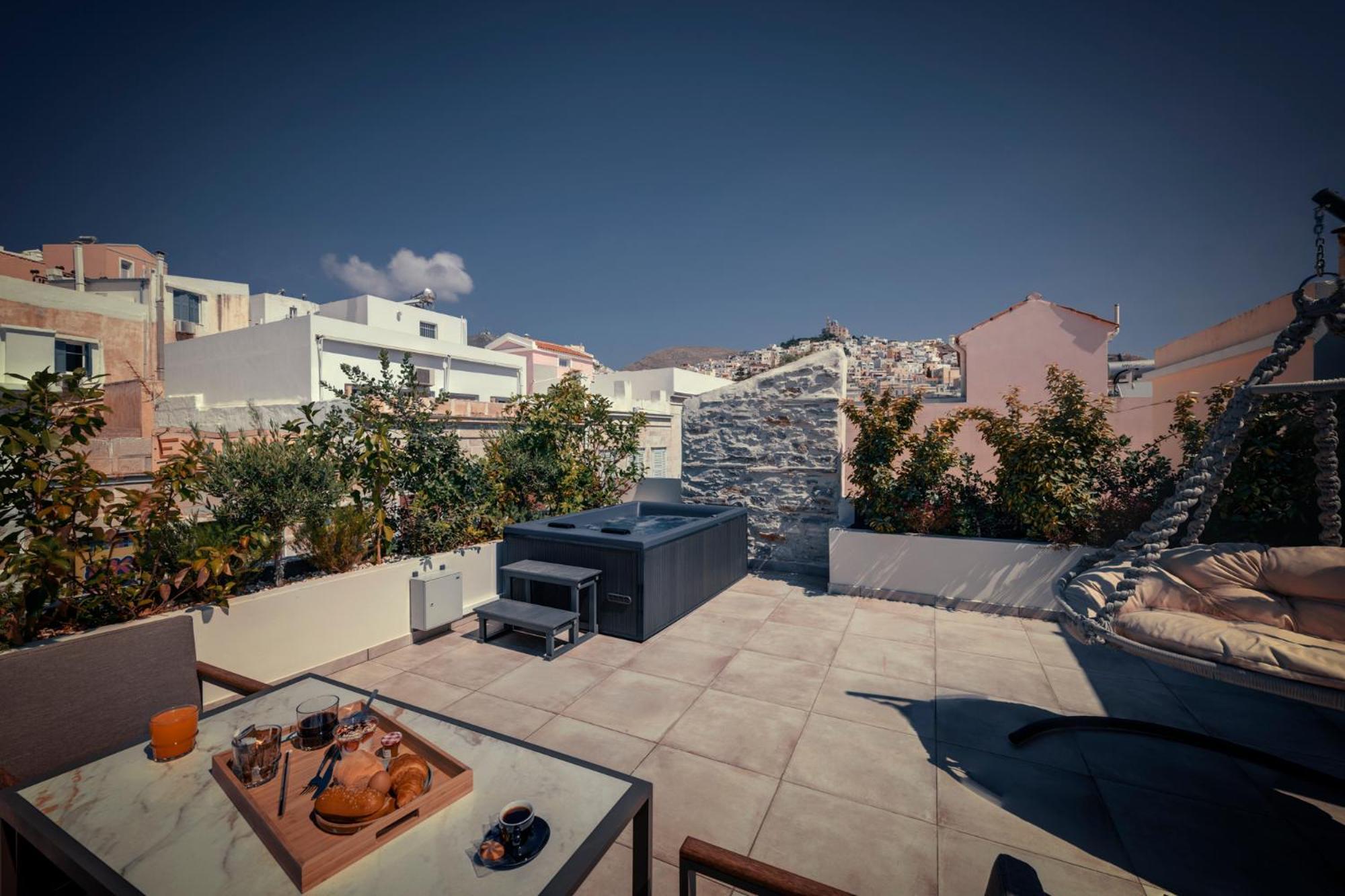 Ninemian Syros Bed & Breakfast *