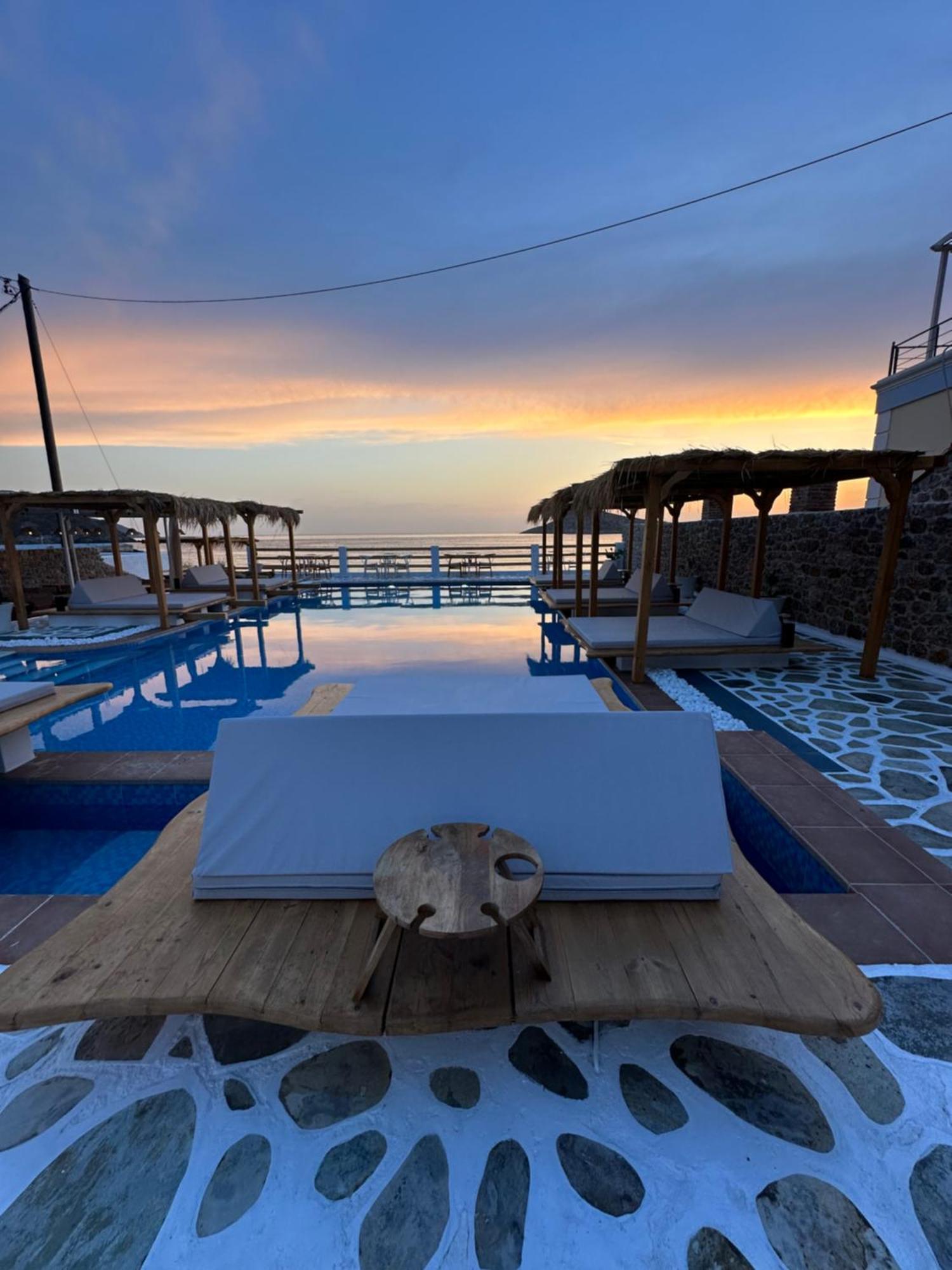 Spongia & Hotel 4*