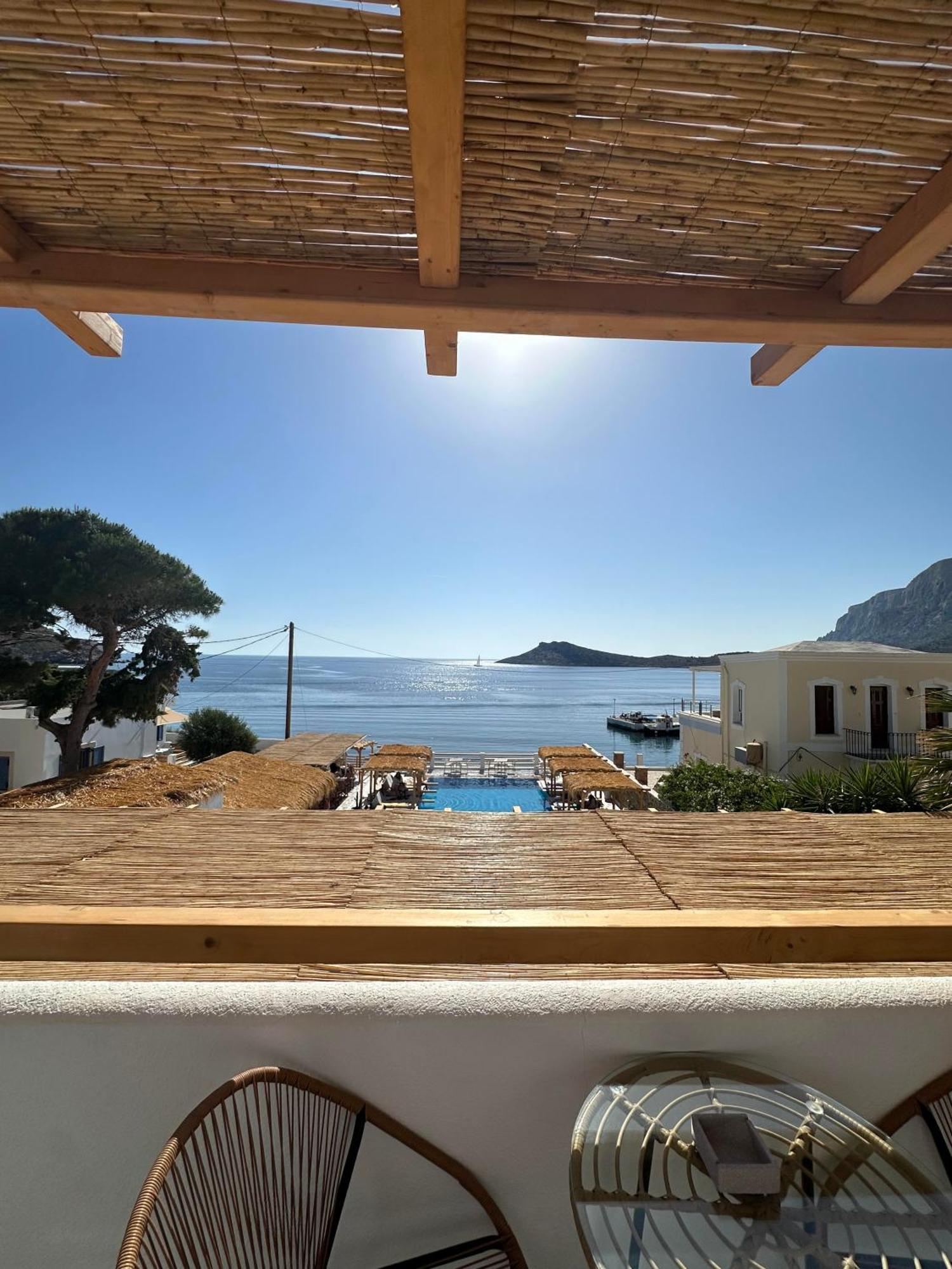 Spongia & Hotel 4*