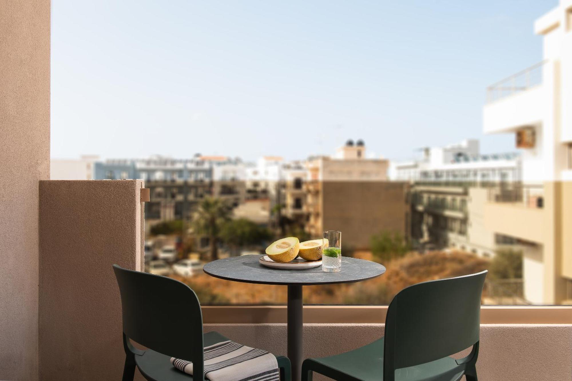 Cosmeen Lifestyle Boutique Aparthotel Hersonissos (Crete)