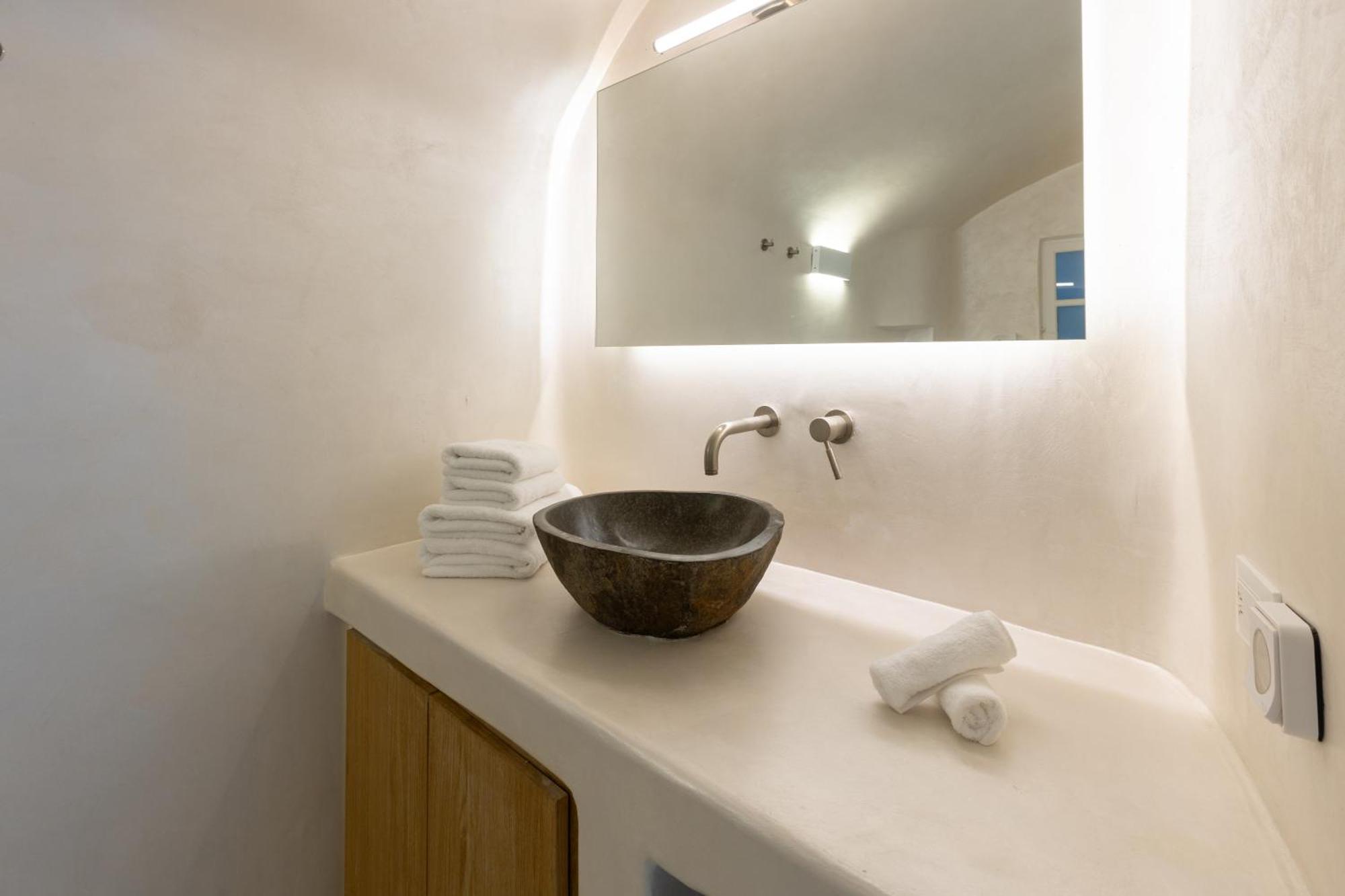 Hotel Heavens Edge Imerovigli (Santorini)