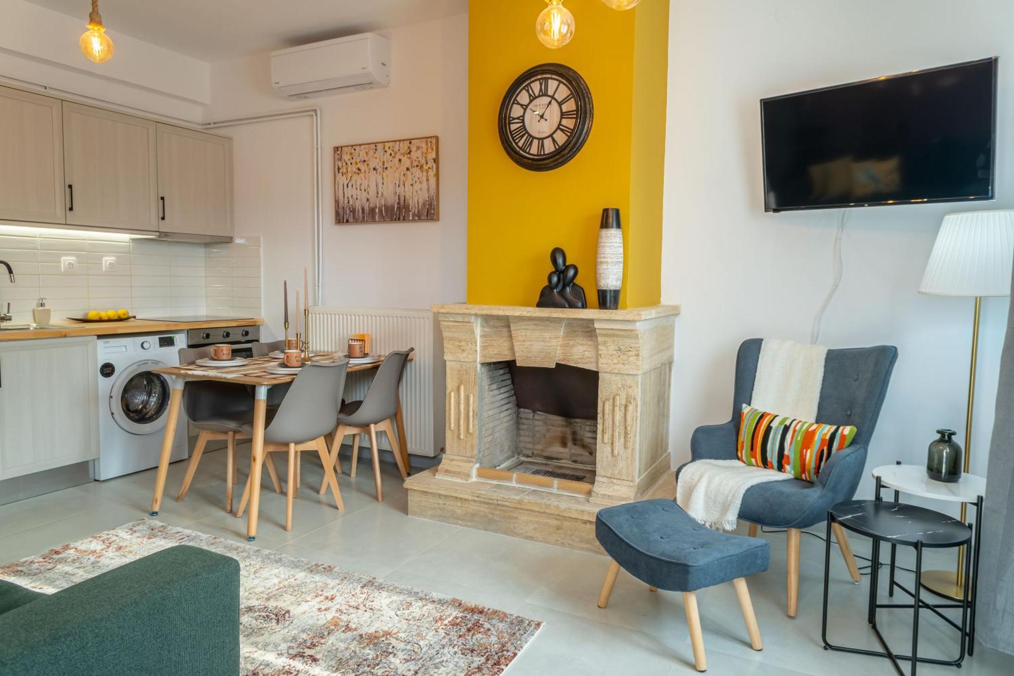 Kostis Orange Aparthotel