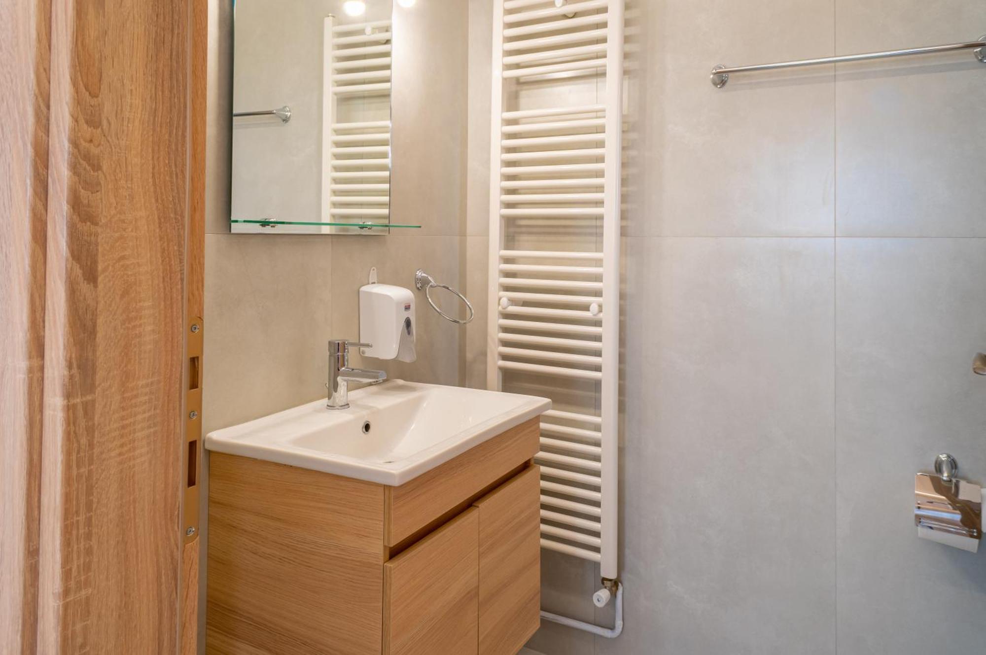 Kostis Orange Aparthotel Volos