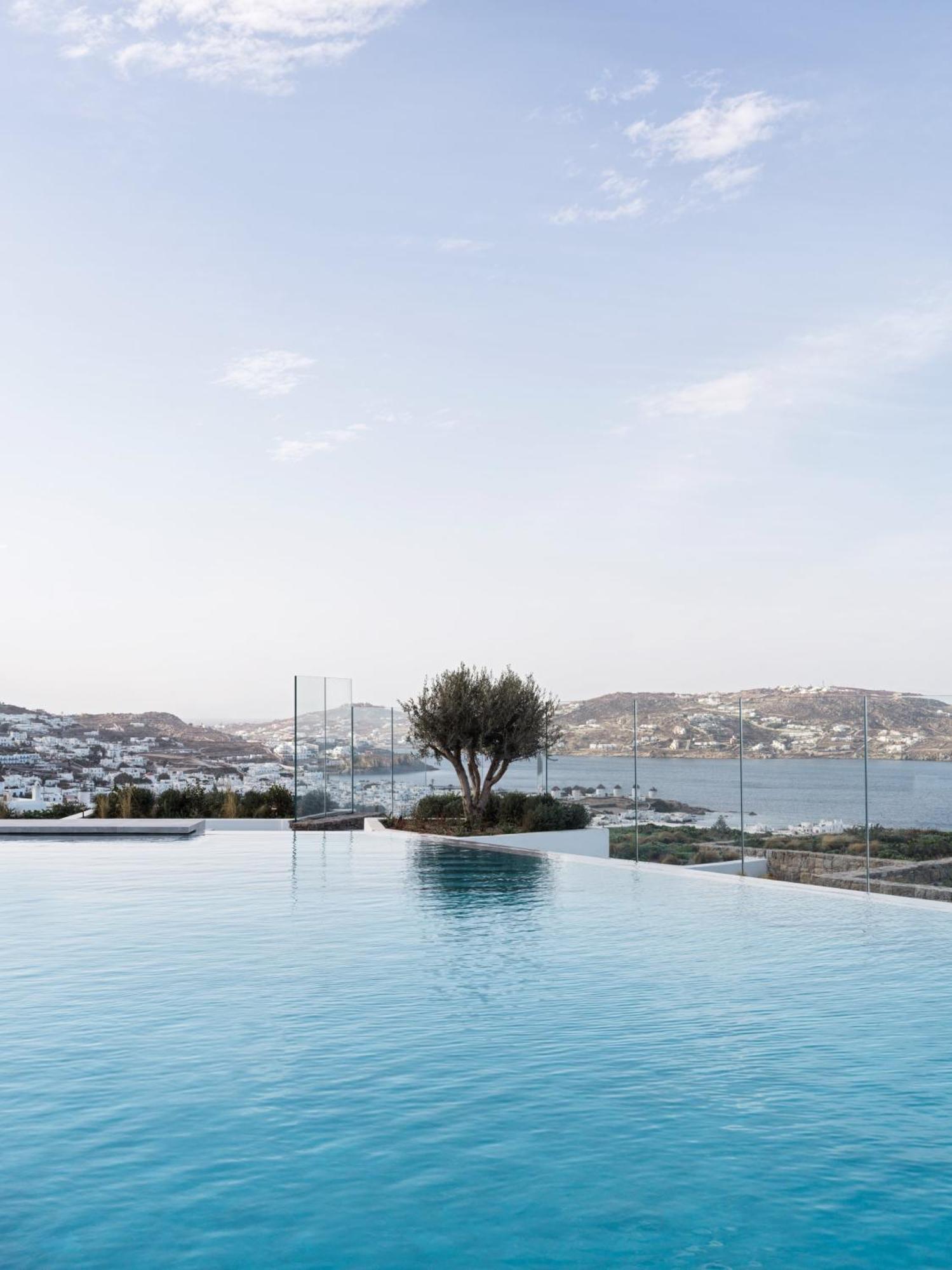 Deos Mykonos - A Myconian Collection Hotel Mykonos Town