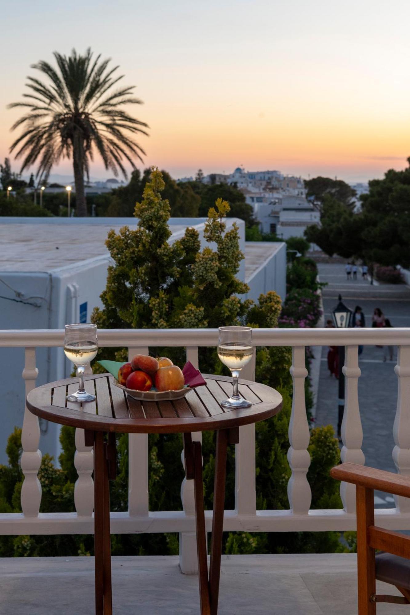 Doukissa Hotel