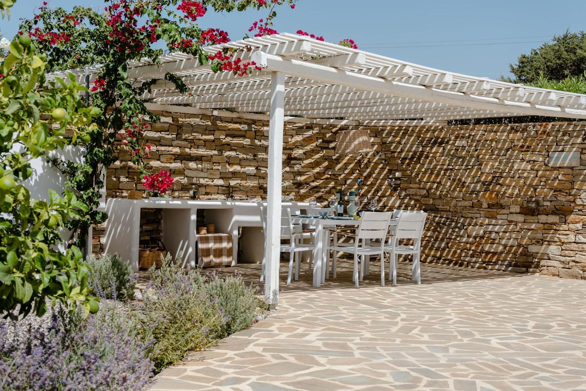 Roccabella Villa *