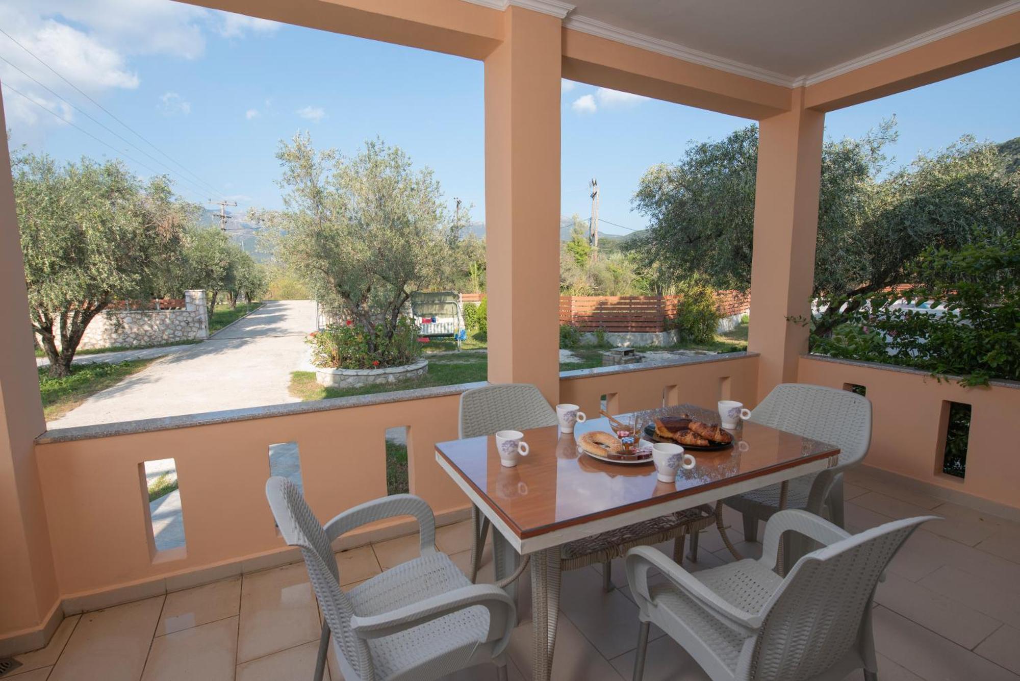 Agrilida Villa *