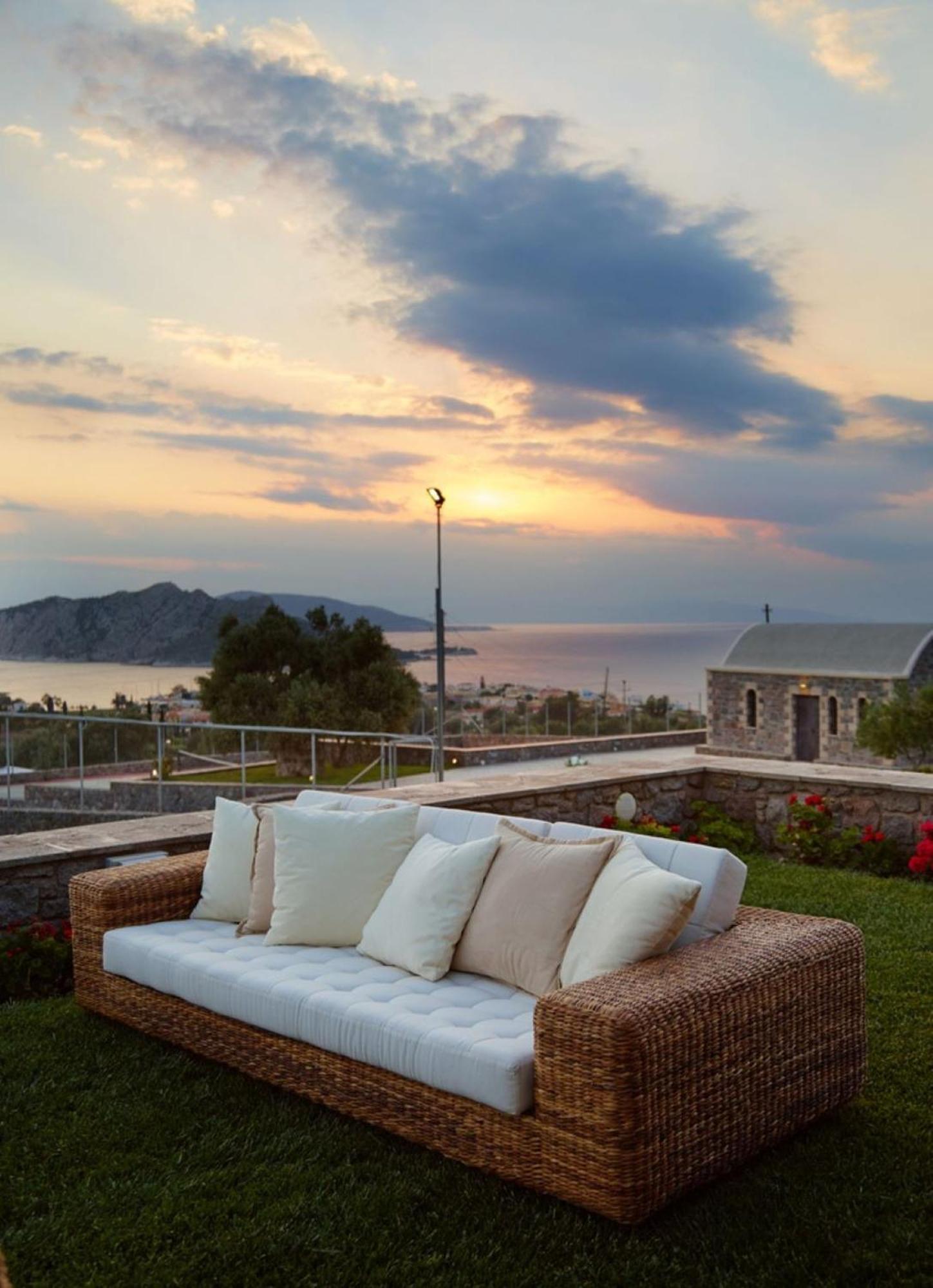Armonia Luxury Villa *