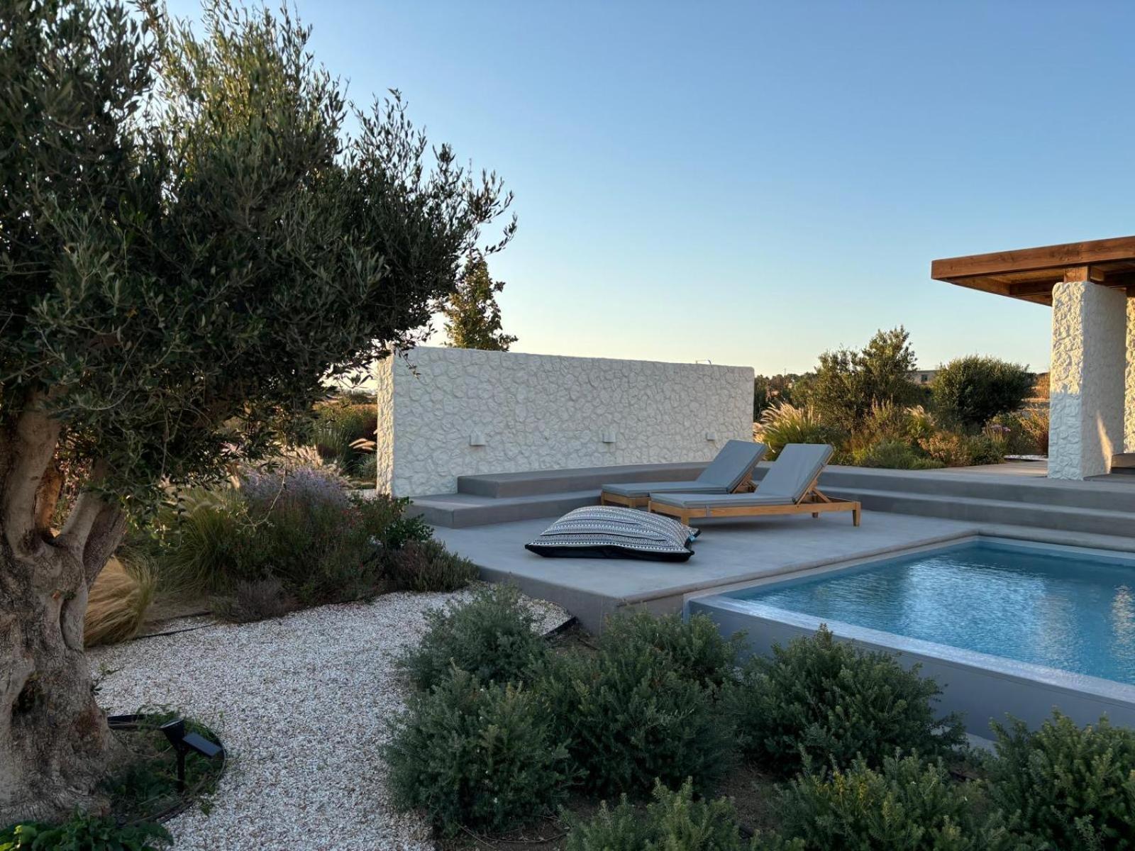 Villa Jardino, Plaka Naxos Naxos City