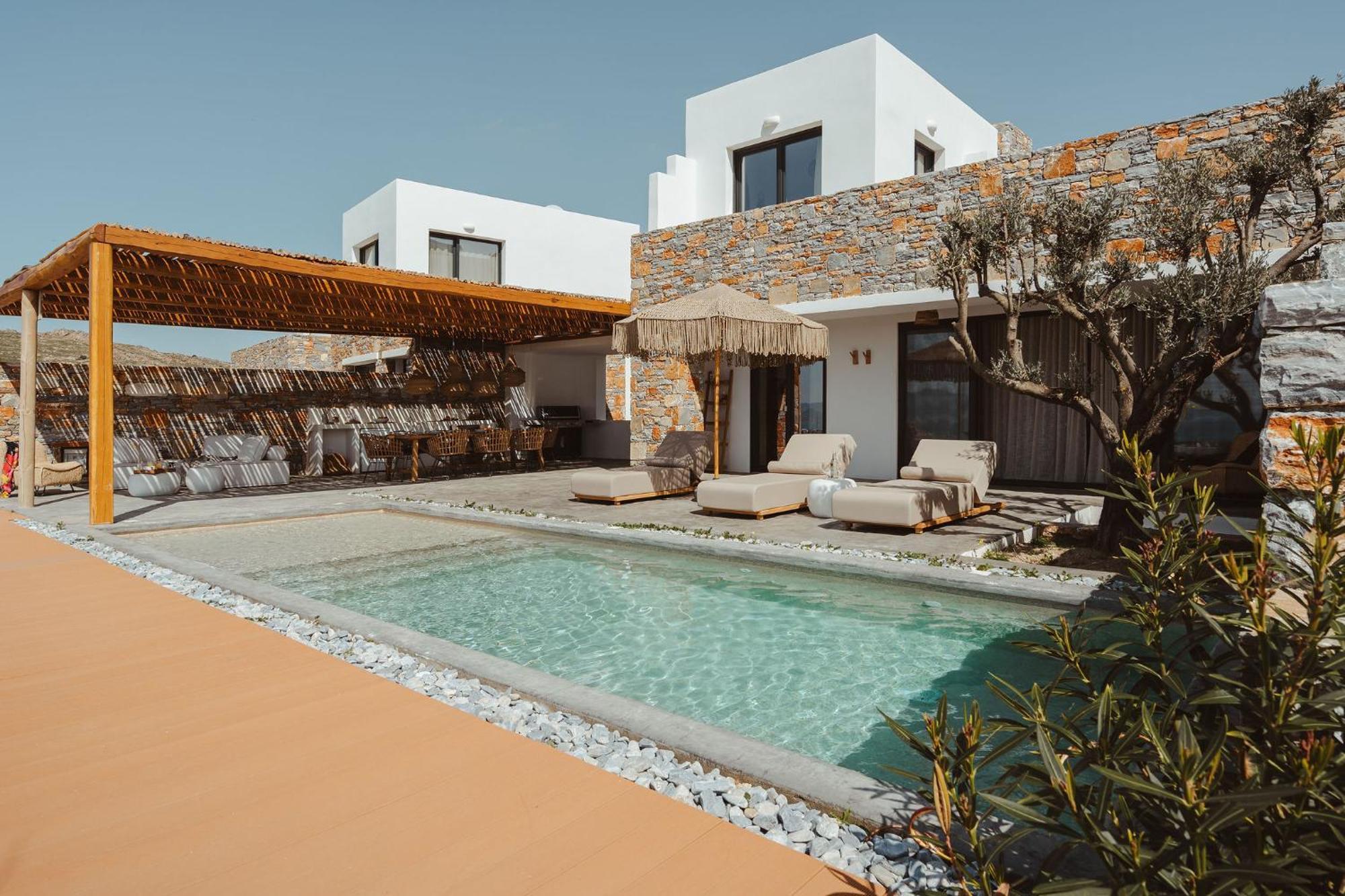 Lea Mikri Vigla Holiday home *