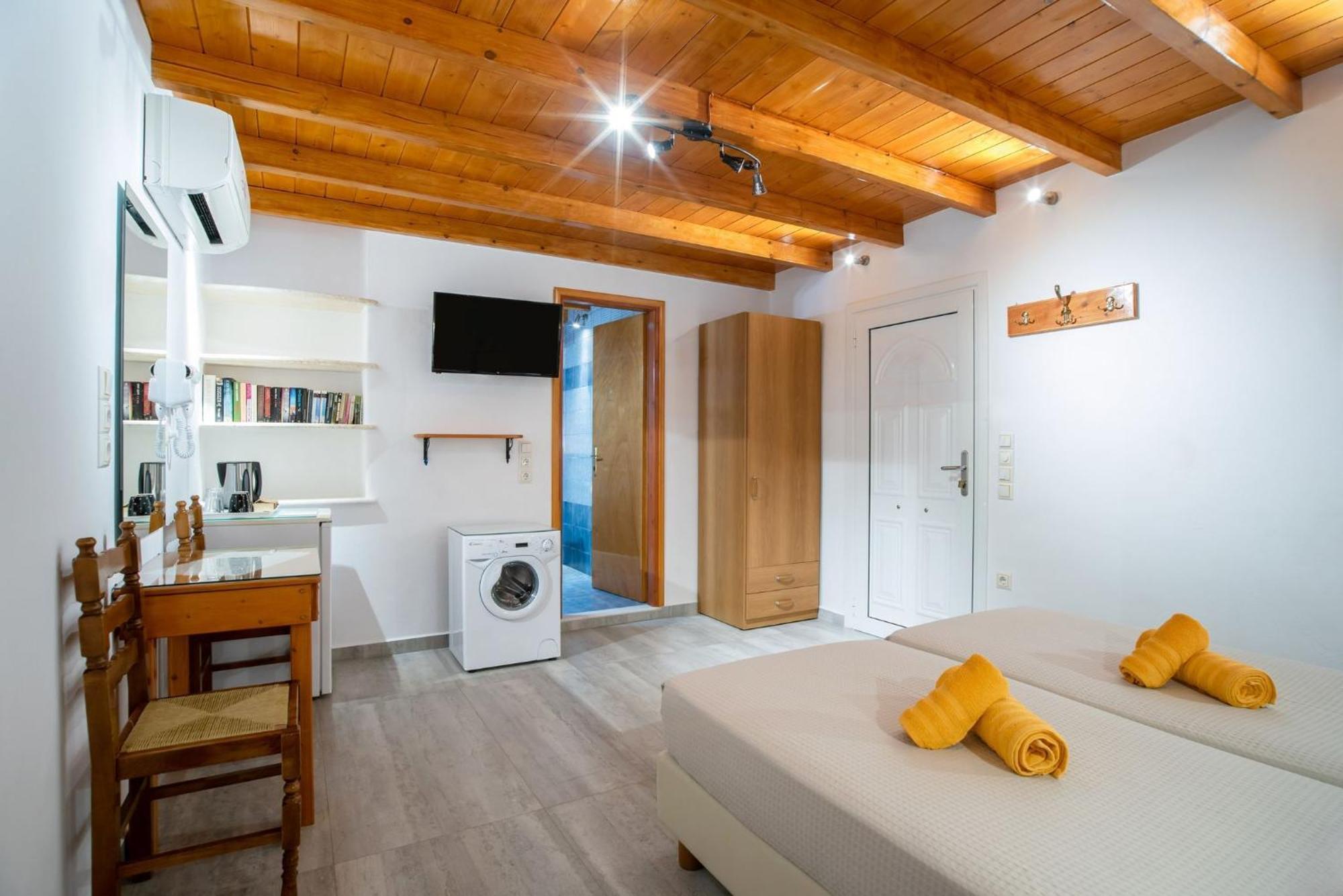 Guest house In - Third Floor With Sea View Double Or Twin With Private Terrace