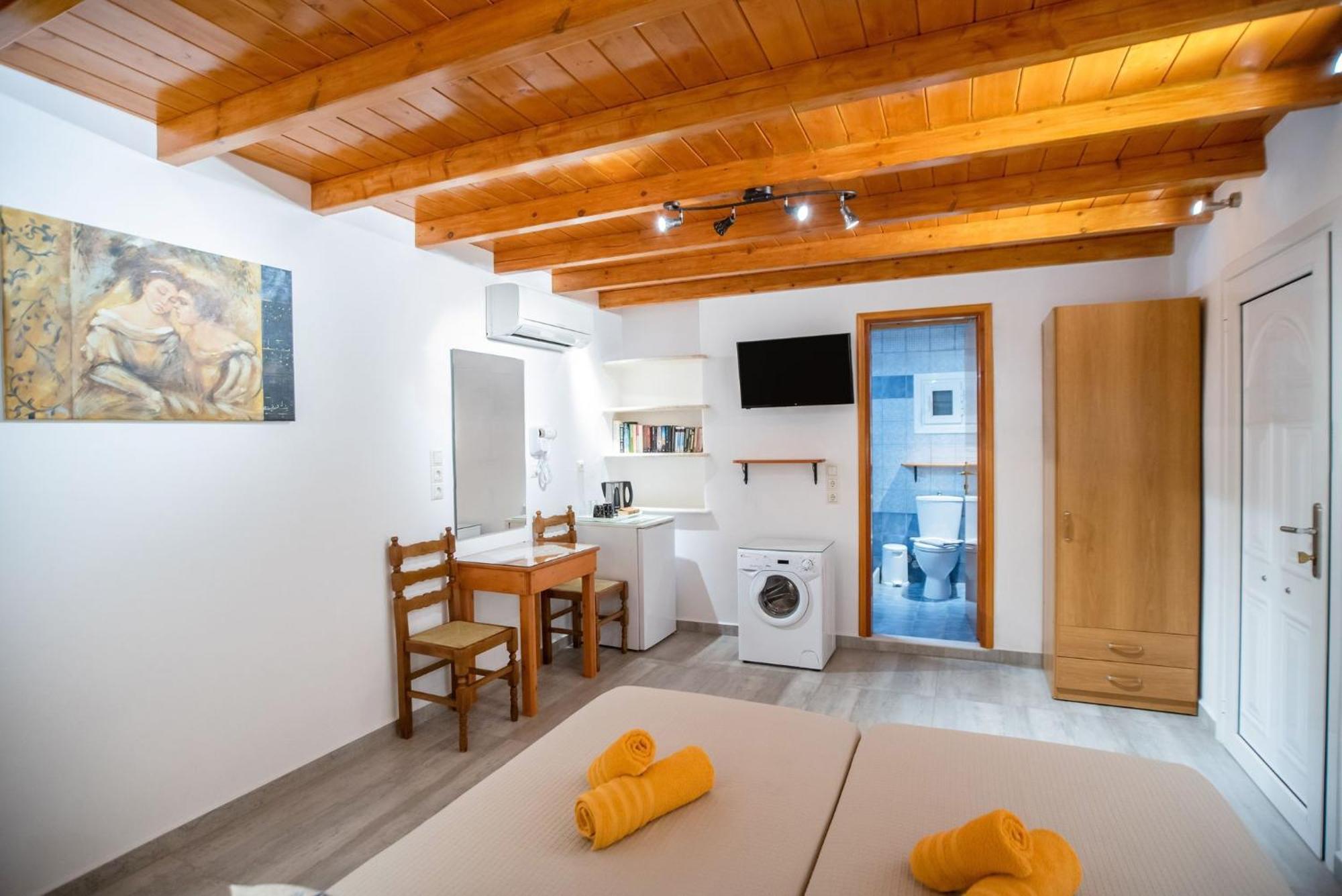In - Third Floor With Sea View Double Or Twin With Private Terrace Guest house