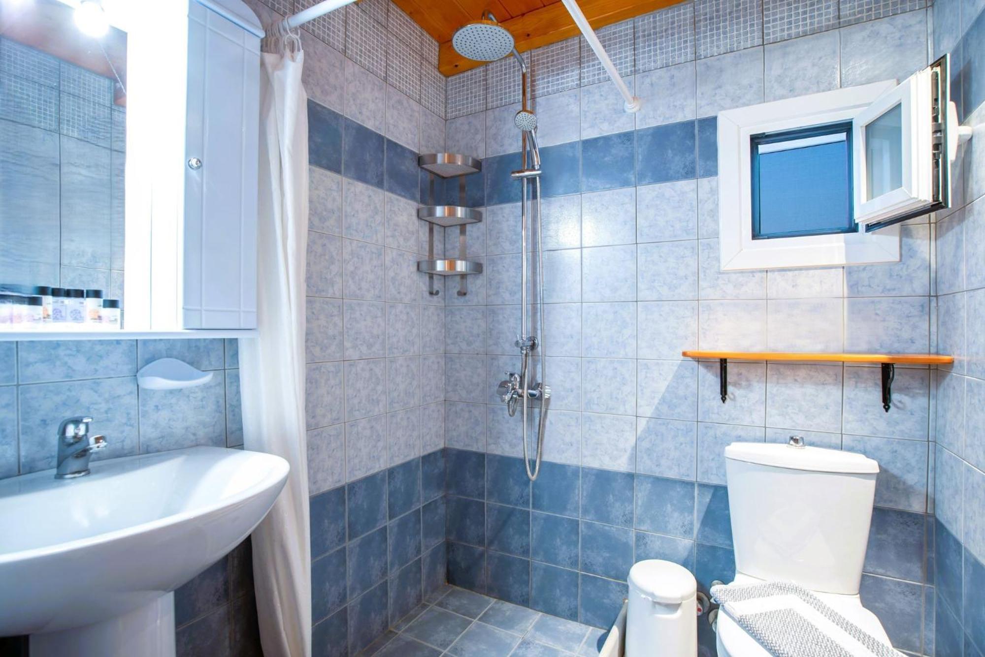 In - Third Floor With Sea View Double Or Twin With Private Terrace