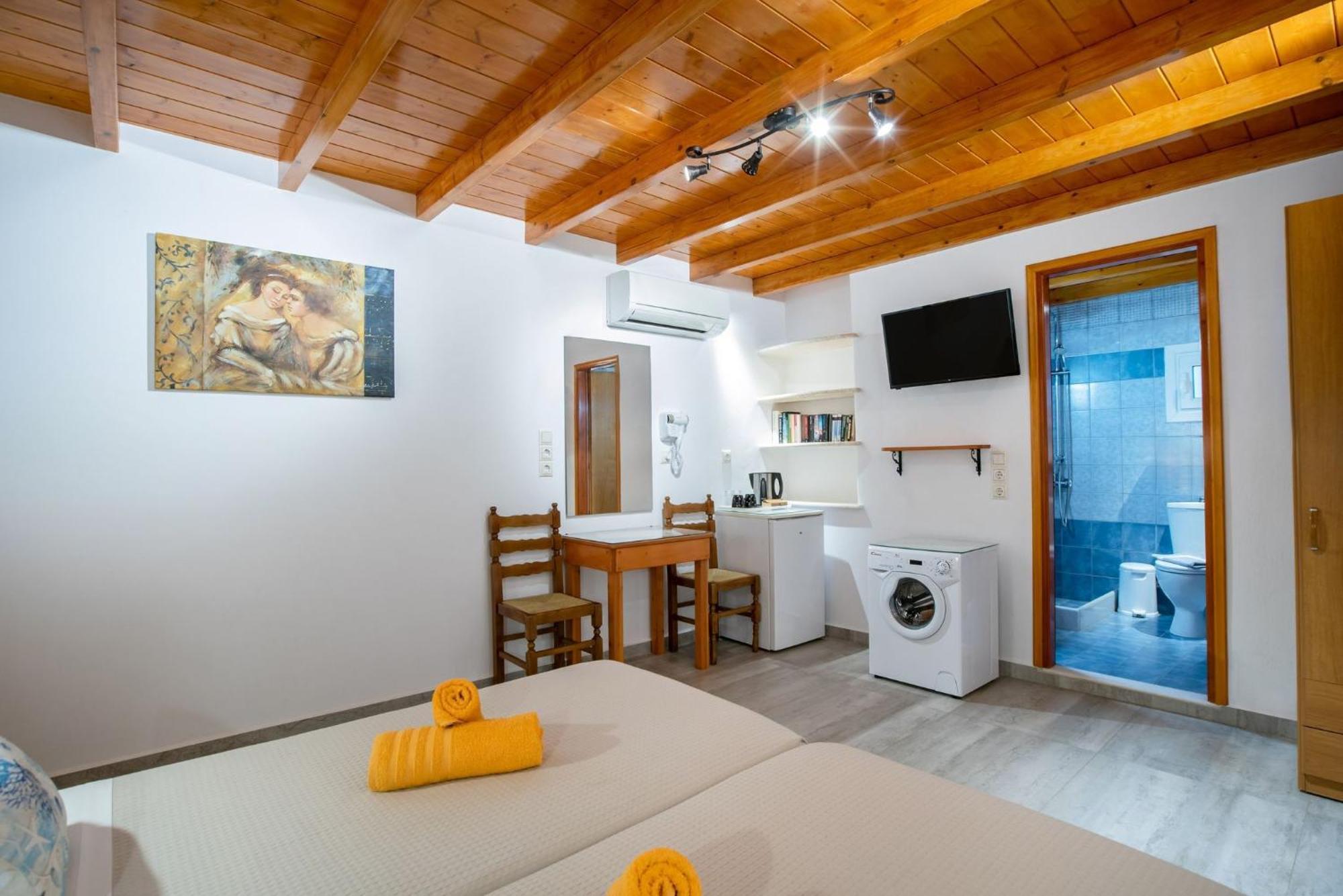 In - Third Floor With Sea View Double Or Twin With Private Terrace Guest house *
