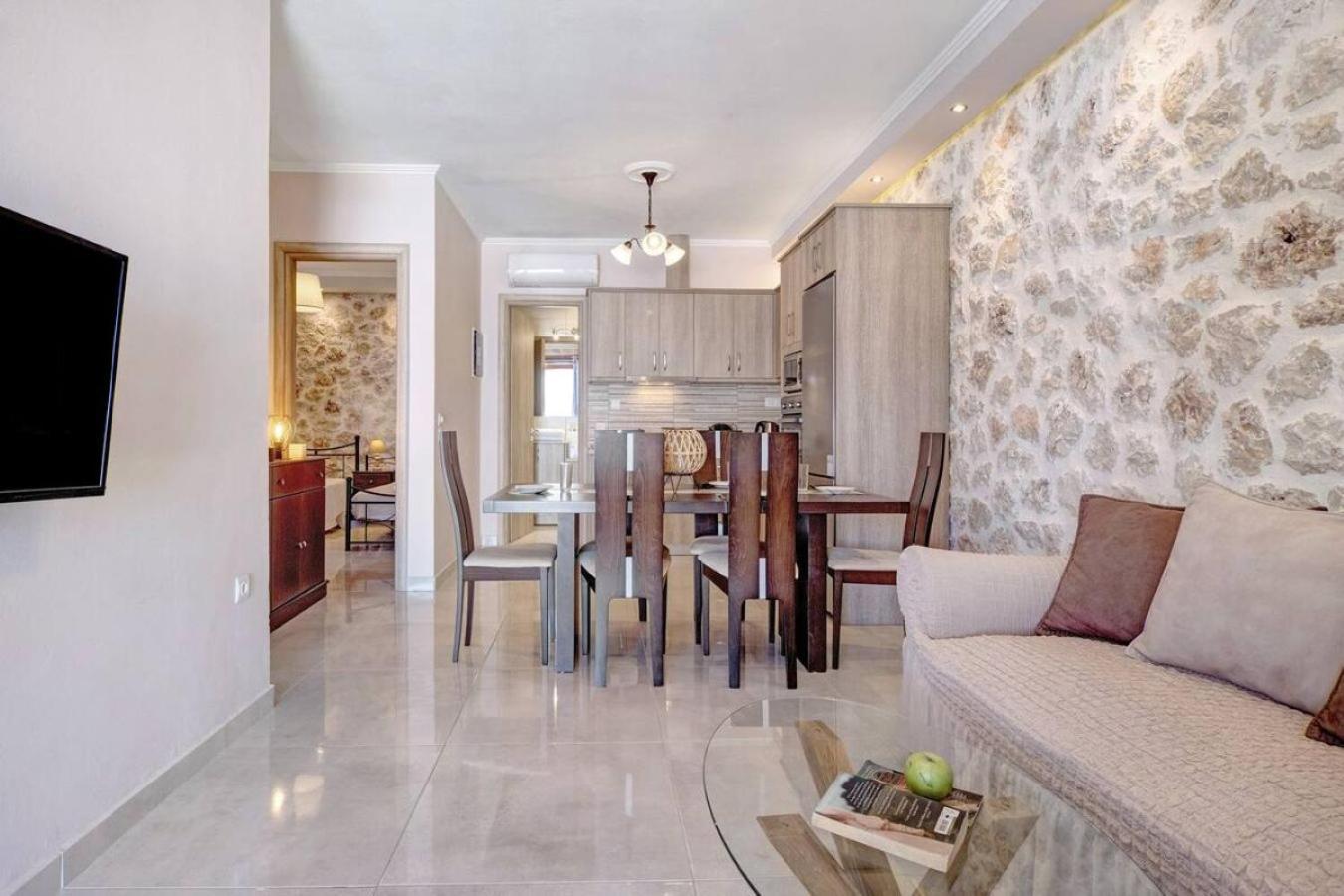 Goudis Villa Lefkada City