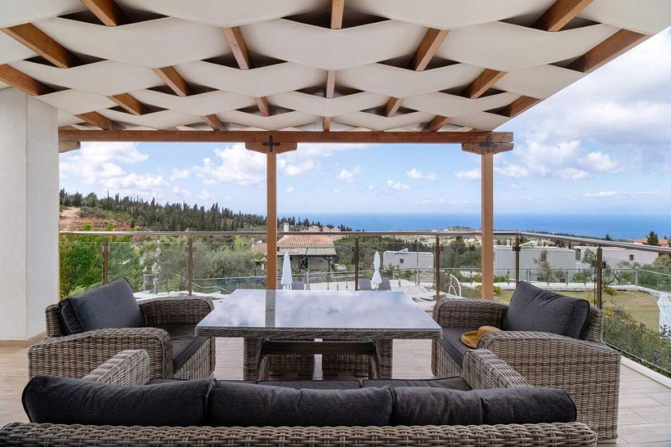 Goudis Villa Lefkada City