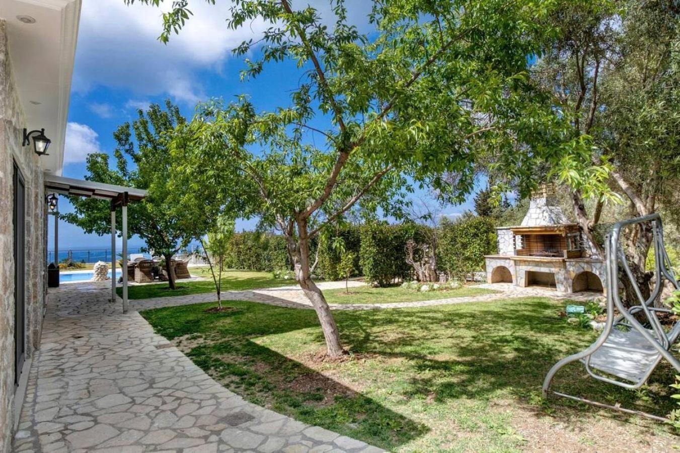 Goudis Villa Lefkada City