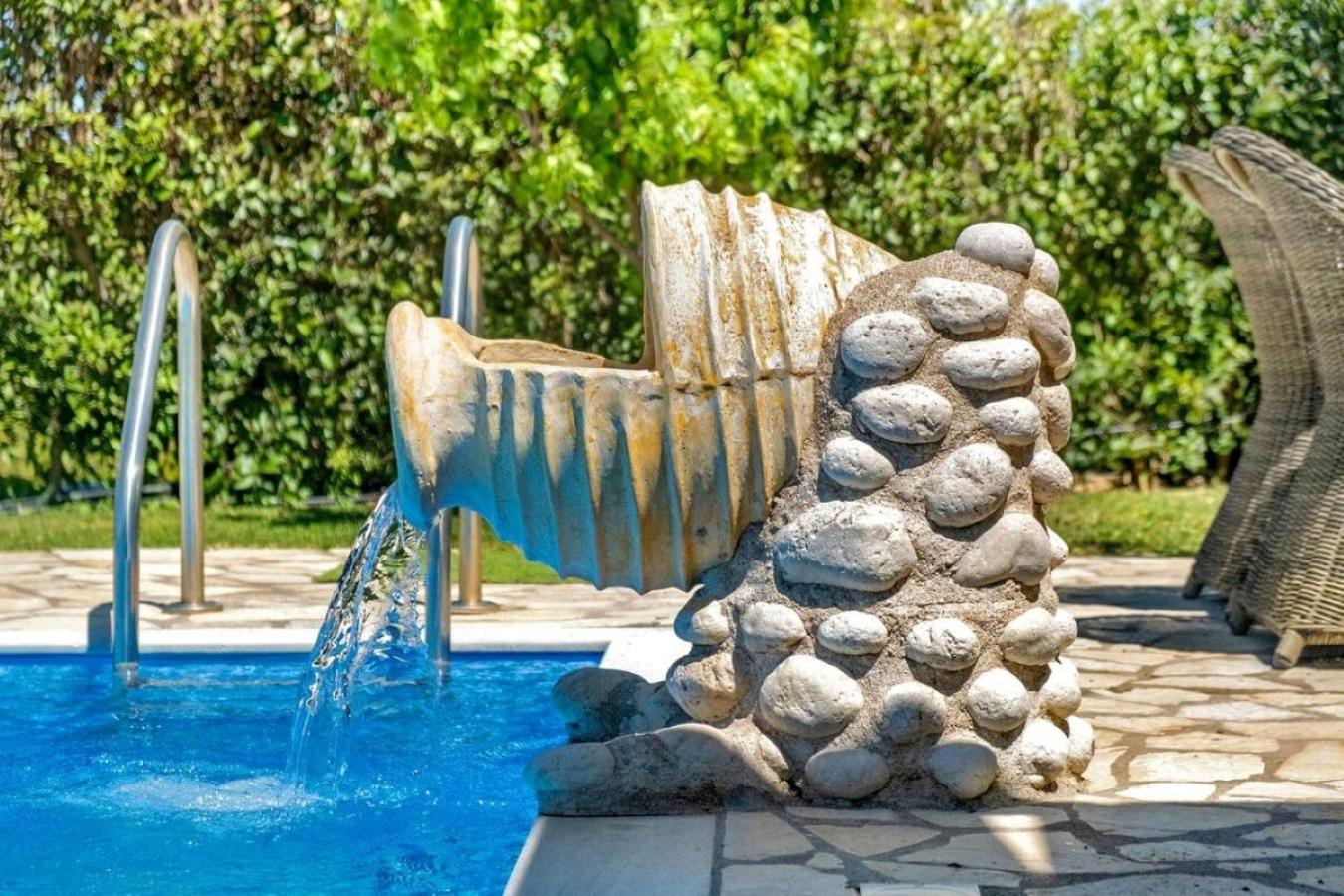 Goudis Lefkada City