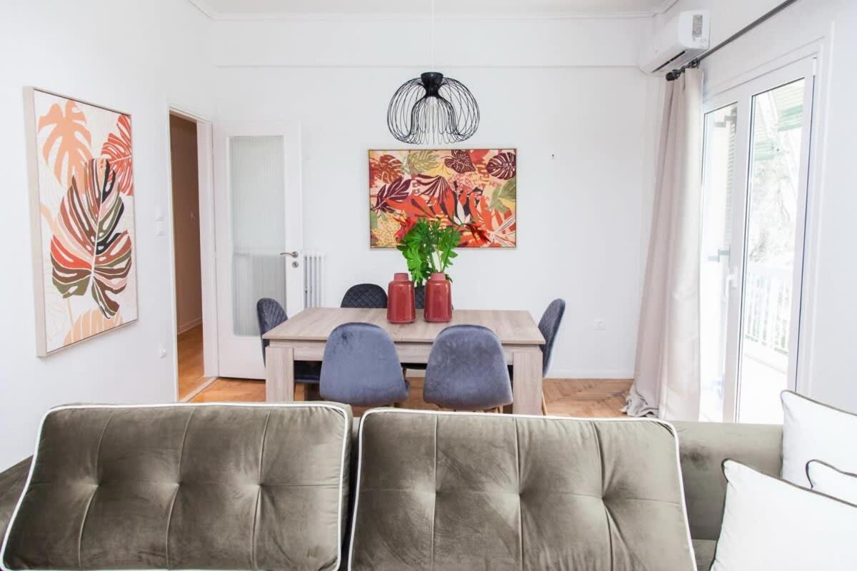 Sophisticated In Charming Kifisia Apartment Athens