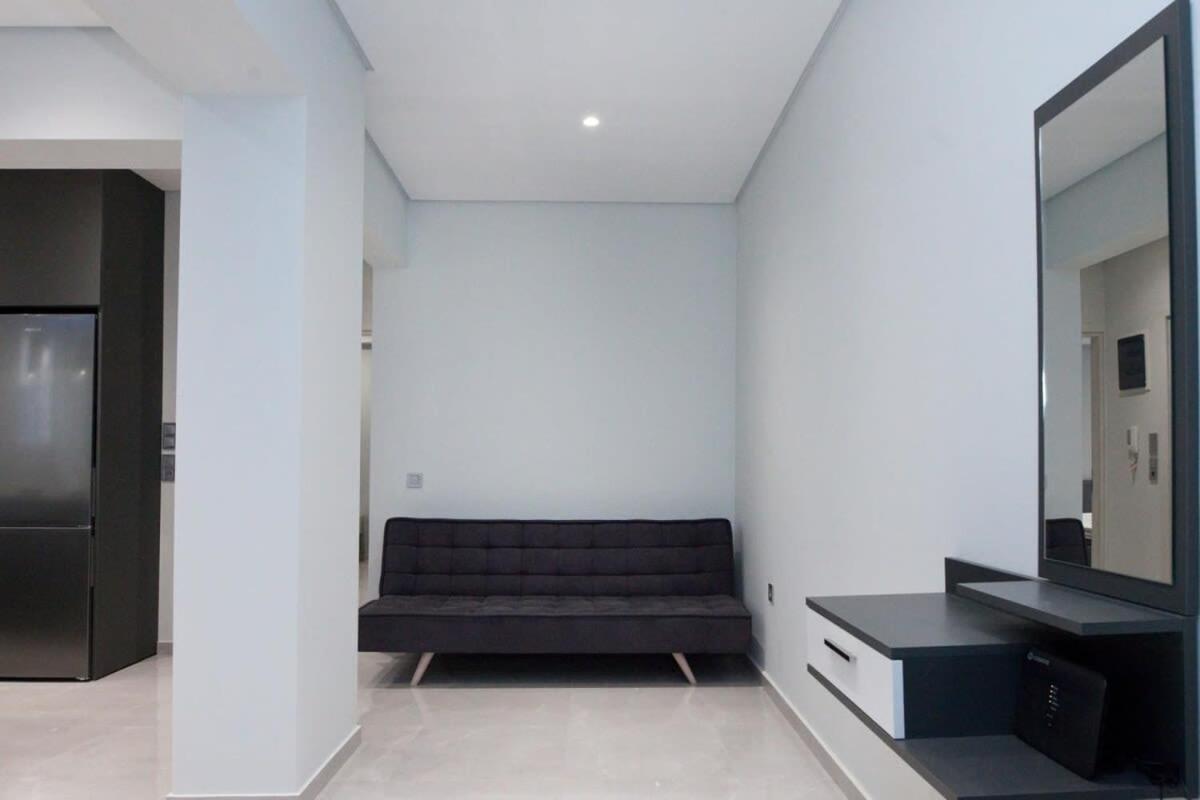 Athenian Comfort 1 Bd Retreat Next To Panormou *
