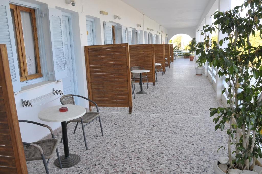 Hotel Andromache 2*