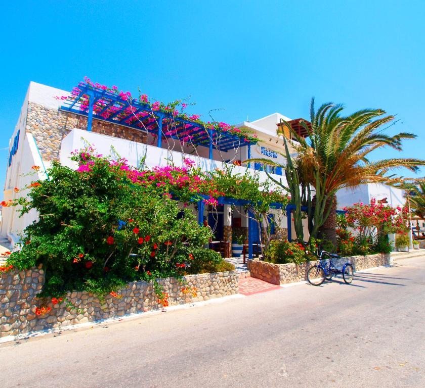 Meltemi Guest house *