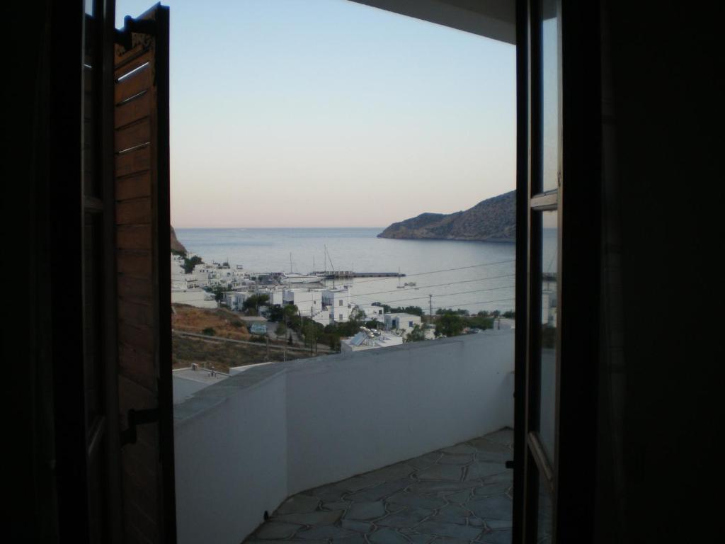 Guest house Froudi Kamares (Sifnos)
