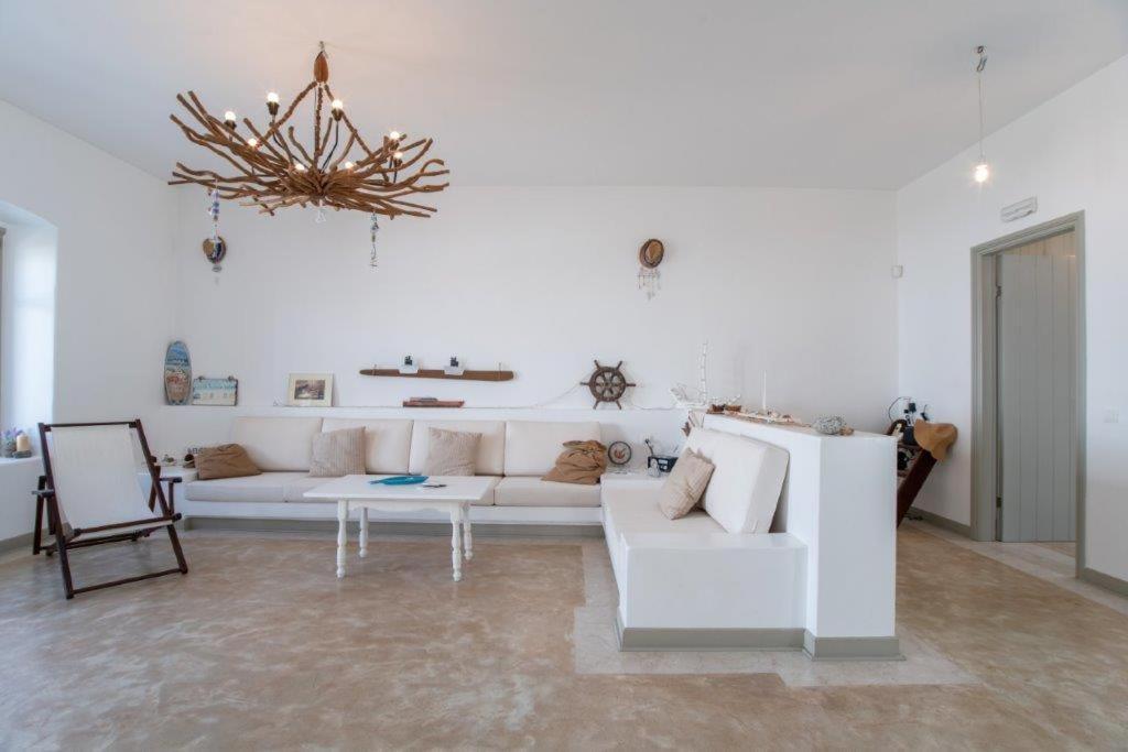 Villa Piperi On The Rocks Naousa (Paros)