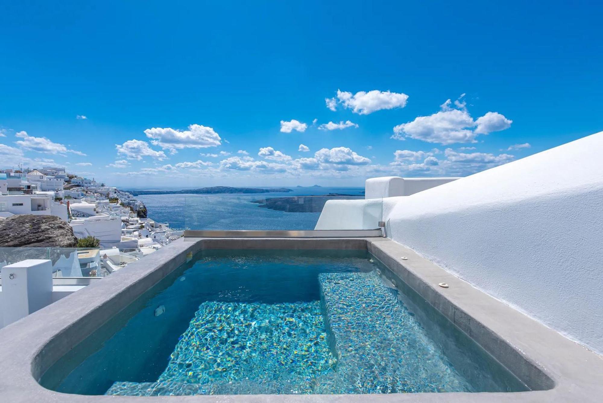 Hommage With Caldera View Hot Tub * Fira (Santorini)