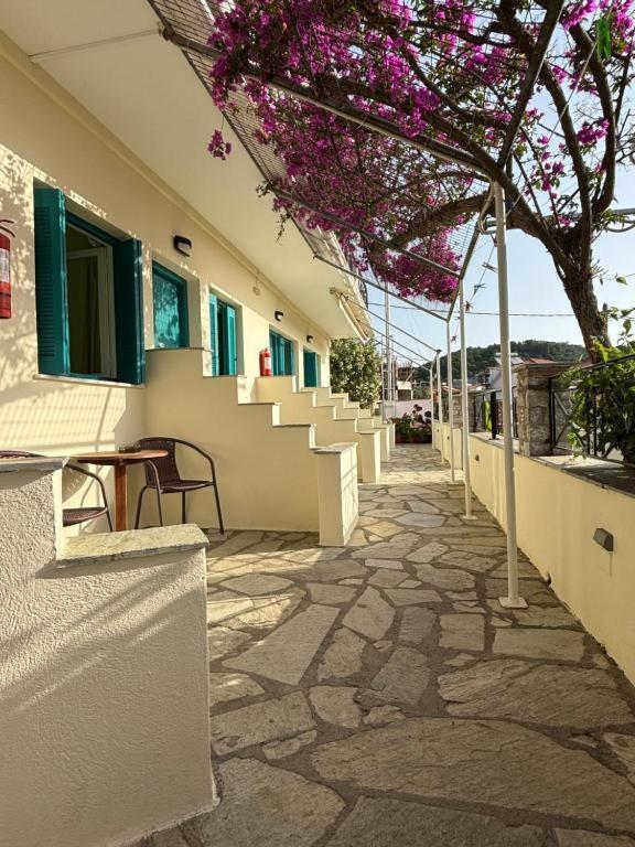 Angeliki * Megali Ammos (Skiathos)