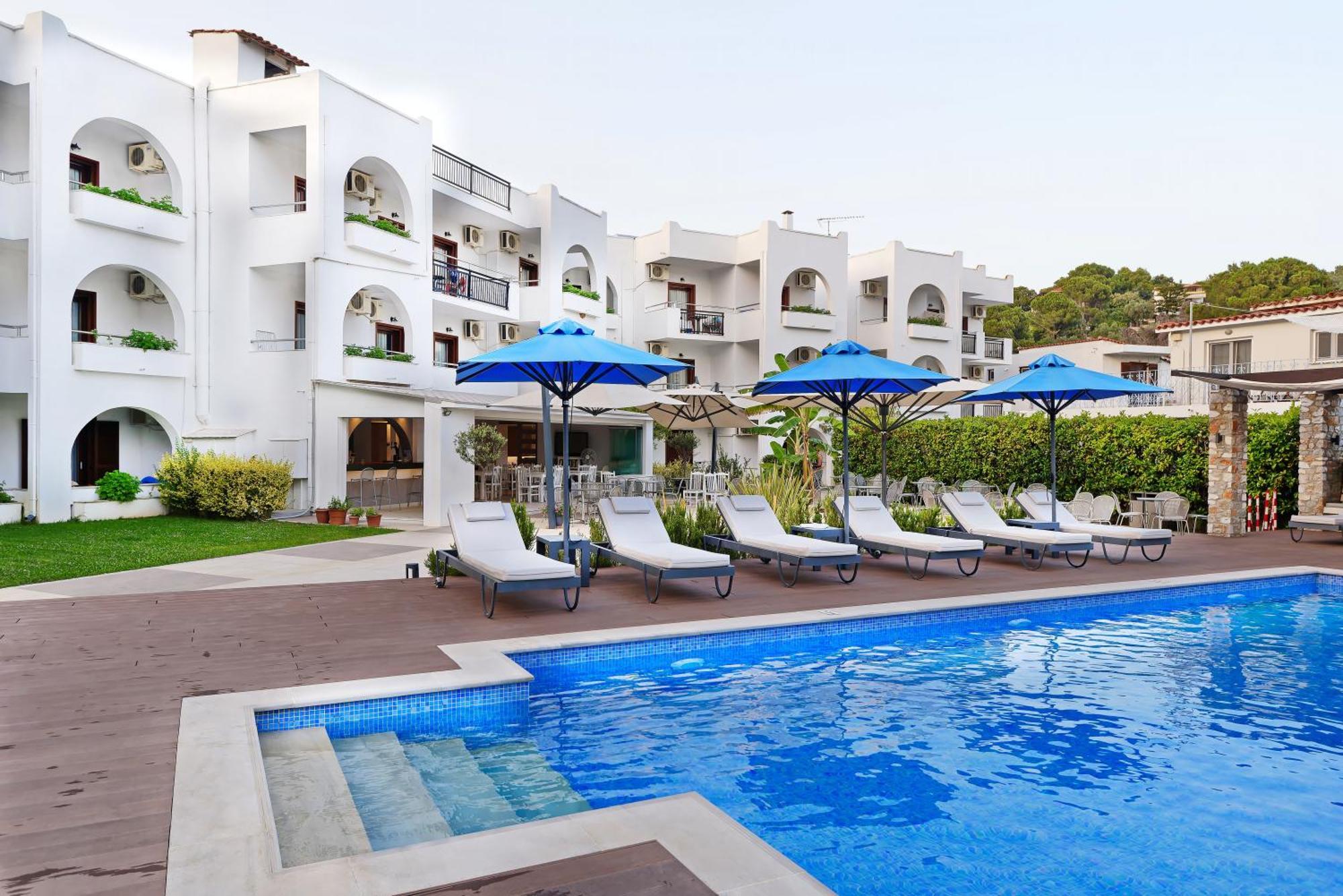 Aparthotel Korali Troulos