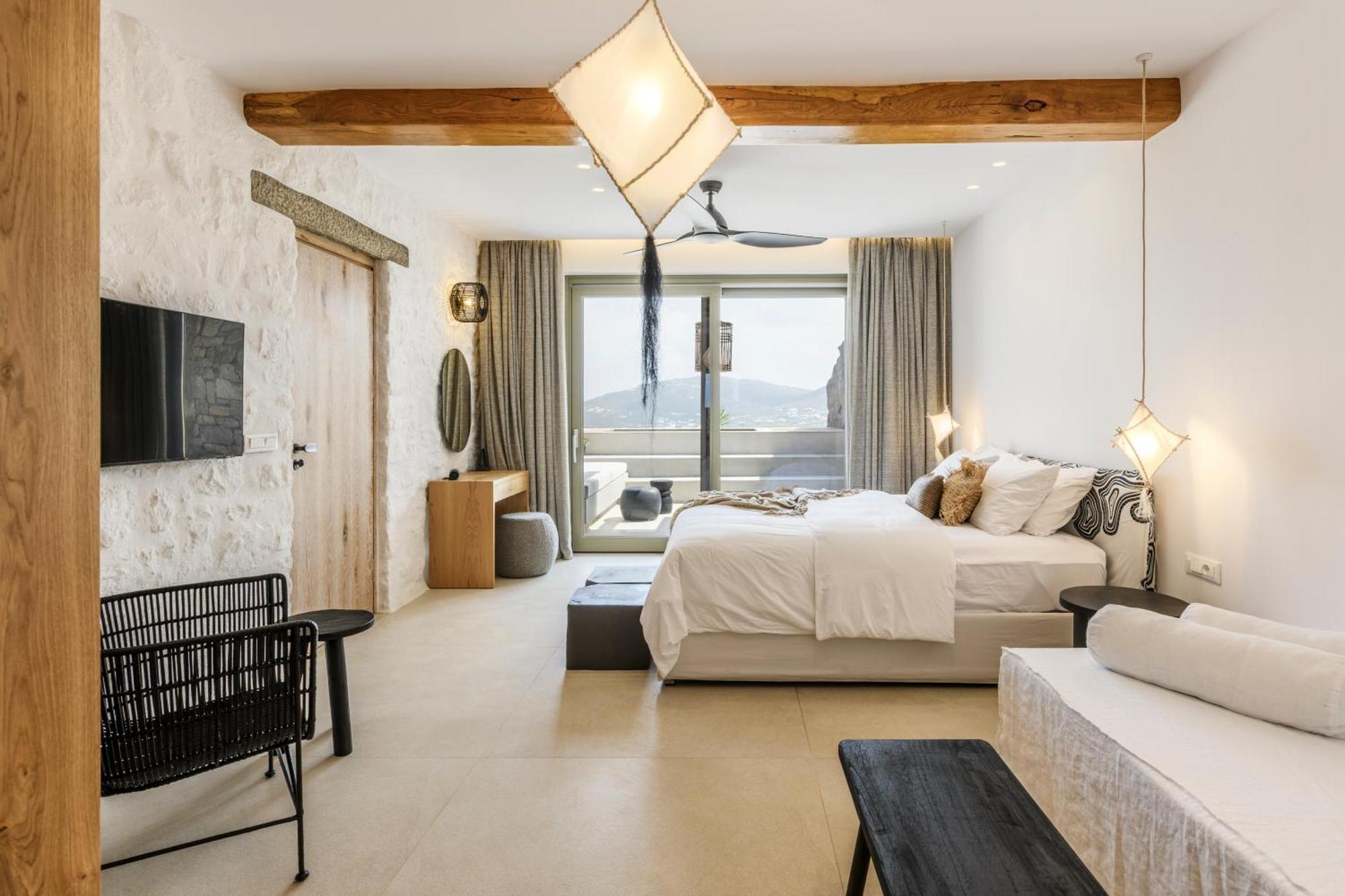 Panormos Bay Luxury
