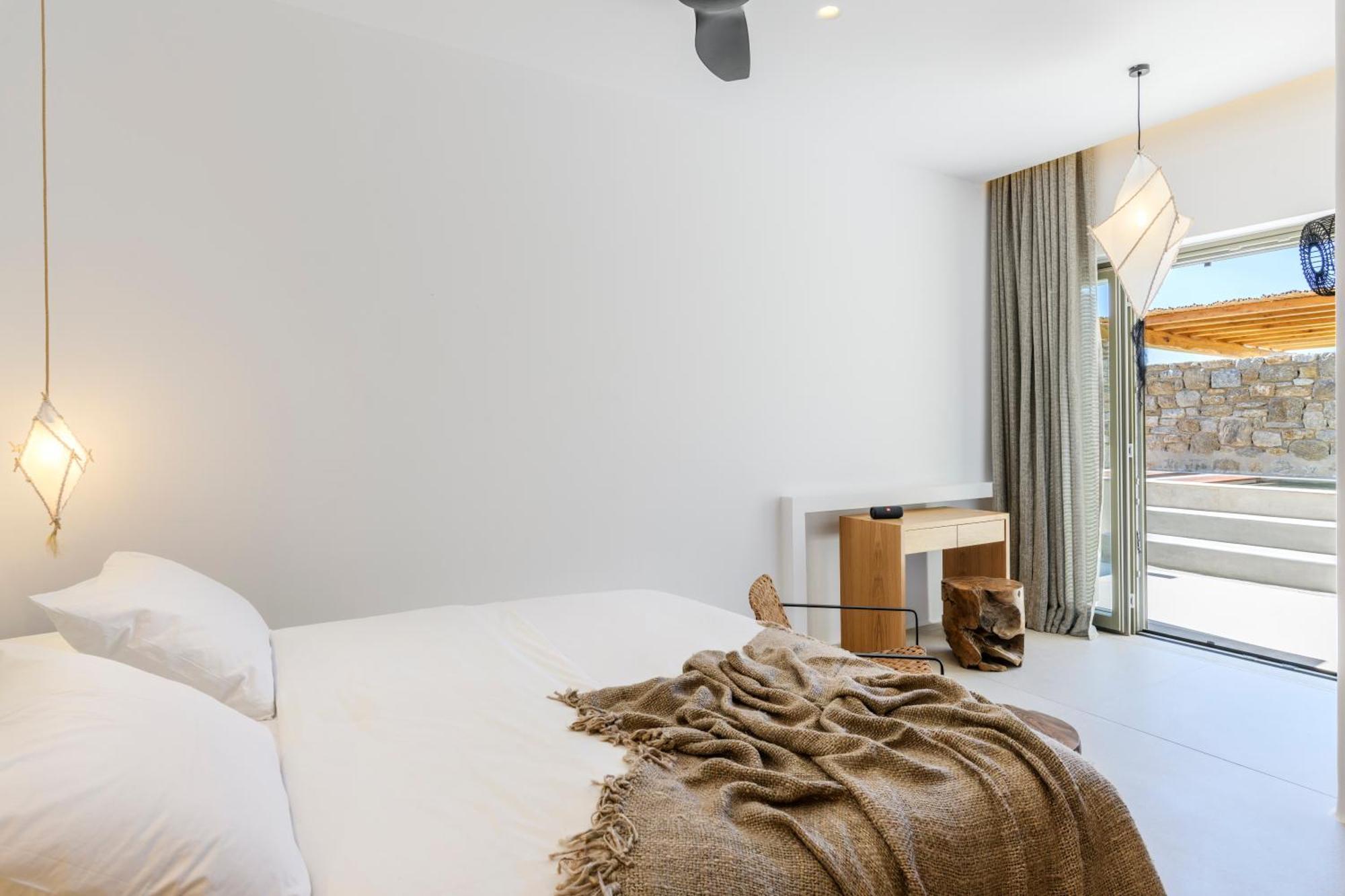 Hotel Panormos Bay Luxury