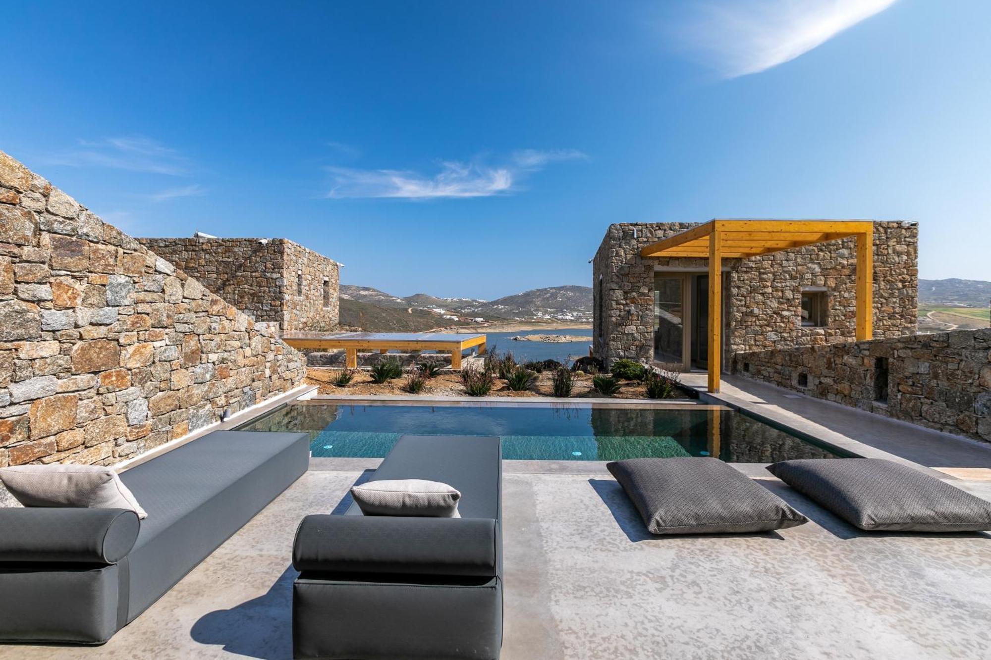 Hotel Panormos Bay Luxury