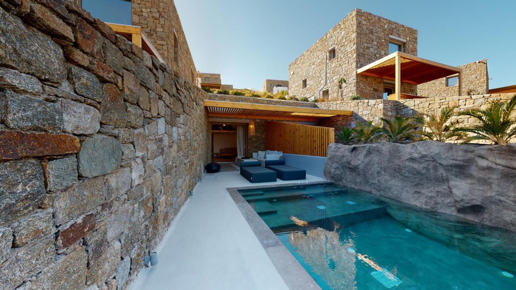Panormos Bay Luxury