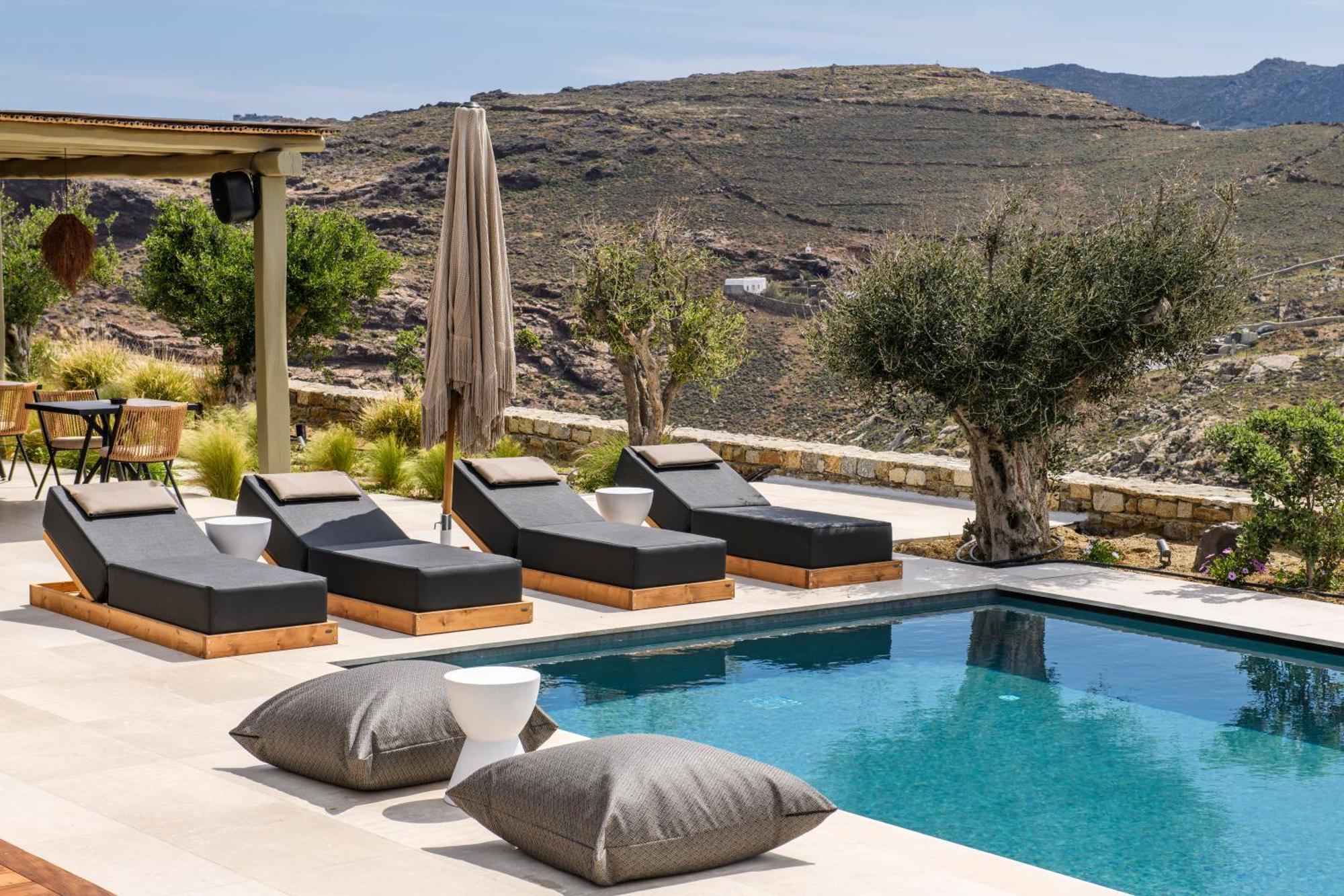 Panormos Bay Luxury Hotel 5*