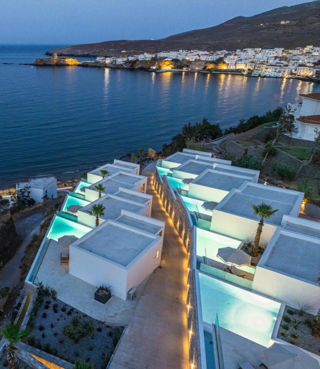 Aparthotel Golden Vista, Beachfront By Explore *