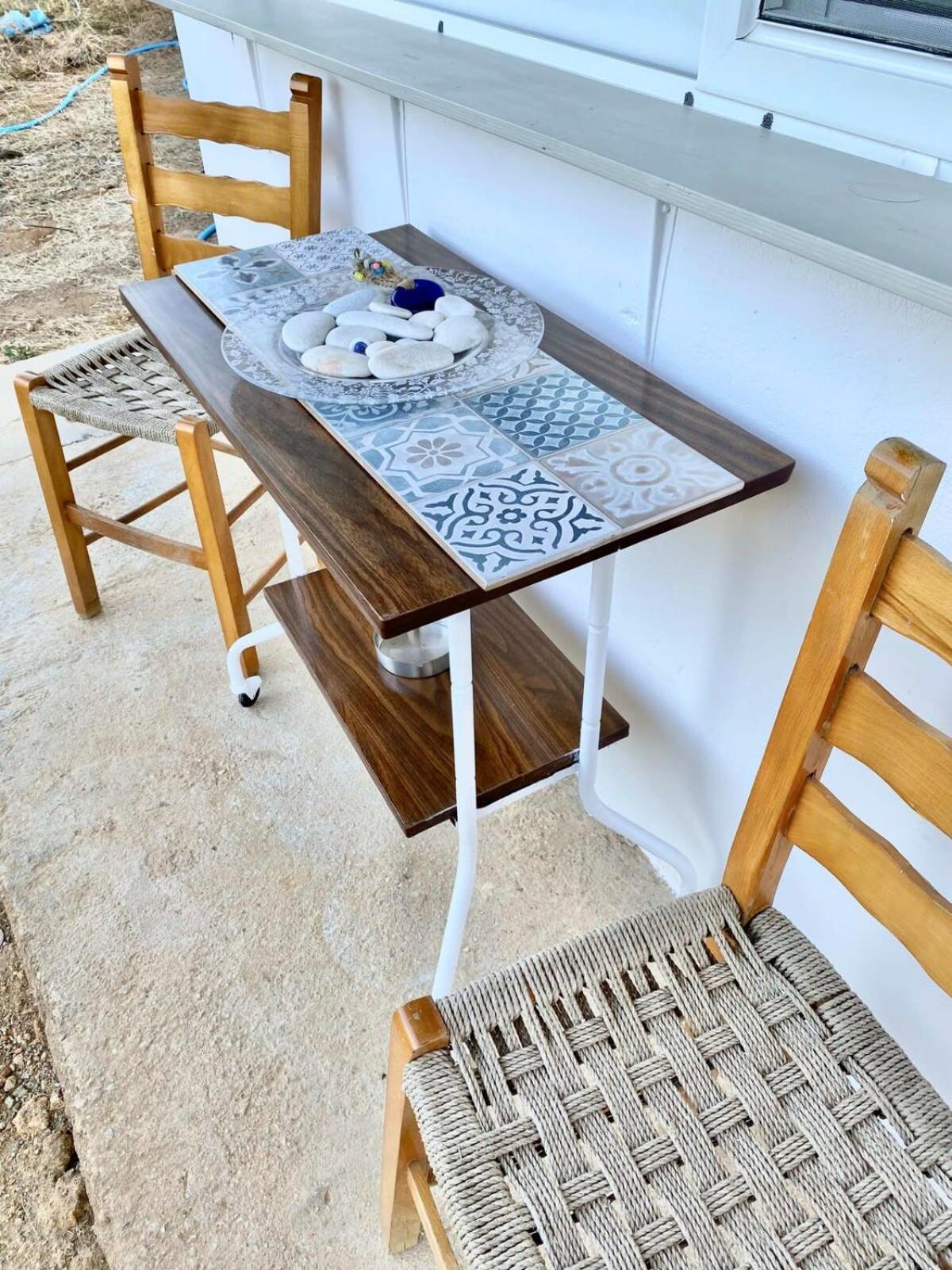 Gorgeous White Marsis In Paros * Glifades