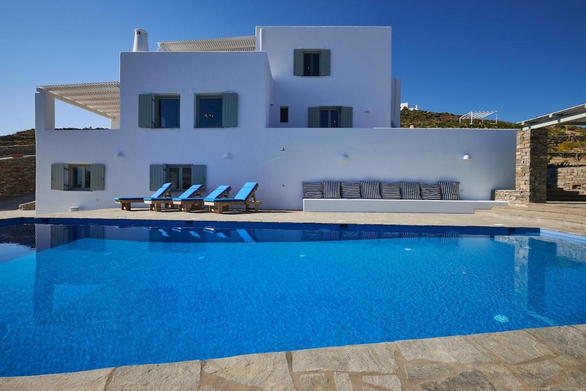Villa Okyalos - Purely Greek *