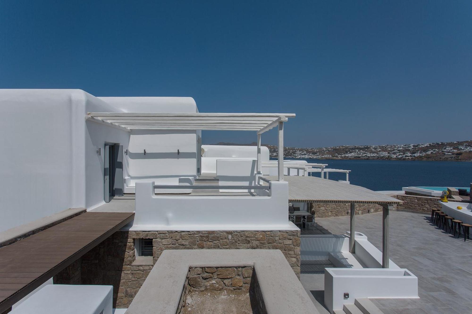 Sapphire 6bed With Pool And Hot Tub In Villa Ornos (Mykonos)