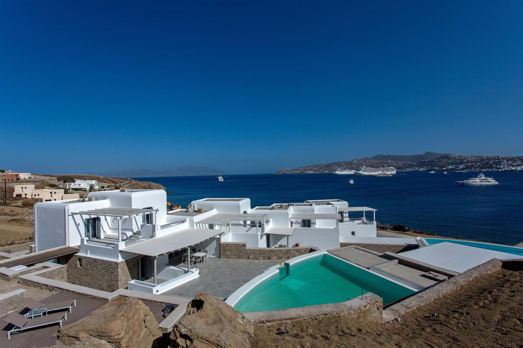 Sapphire 6bed With Pool And Hot Tub In Villa